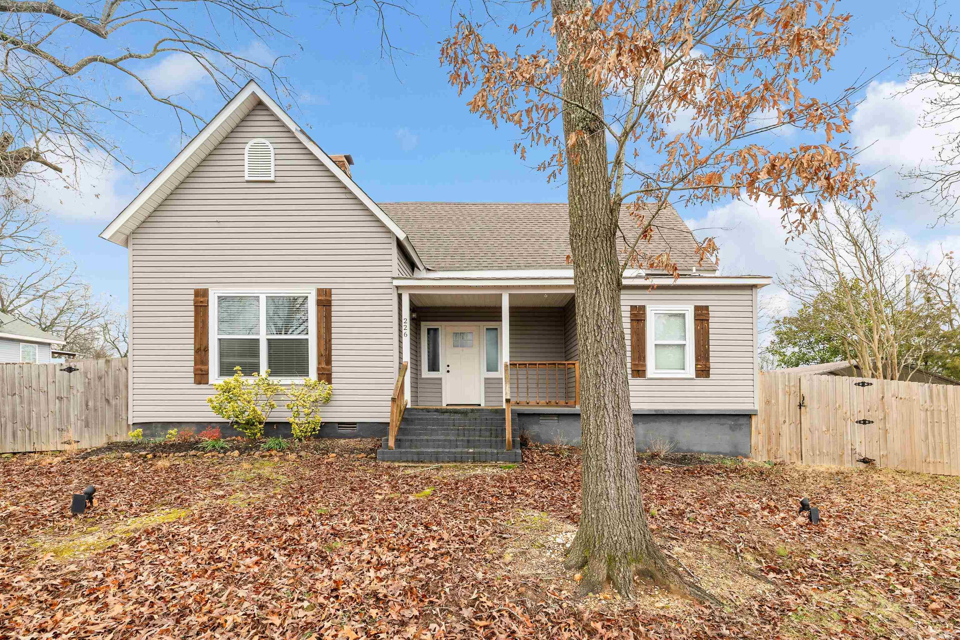 226 S 1st Street Benton, AR 72015
