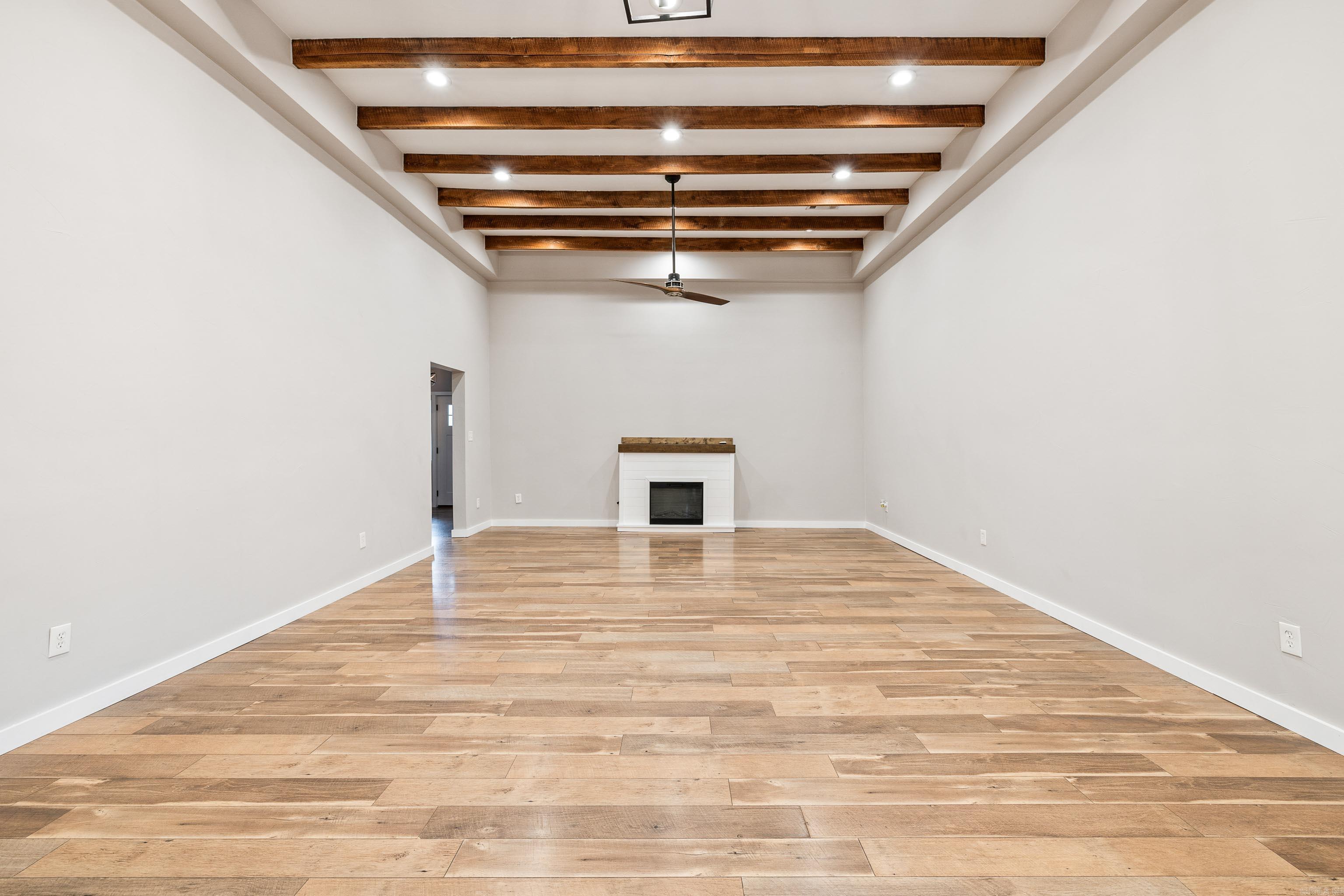 226 S 1st Street Benton, AR 72015