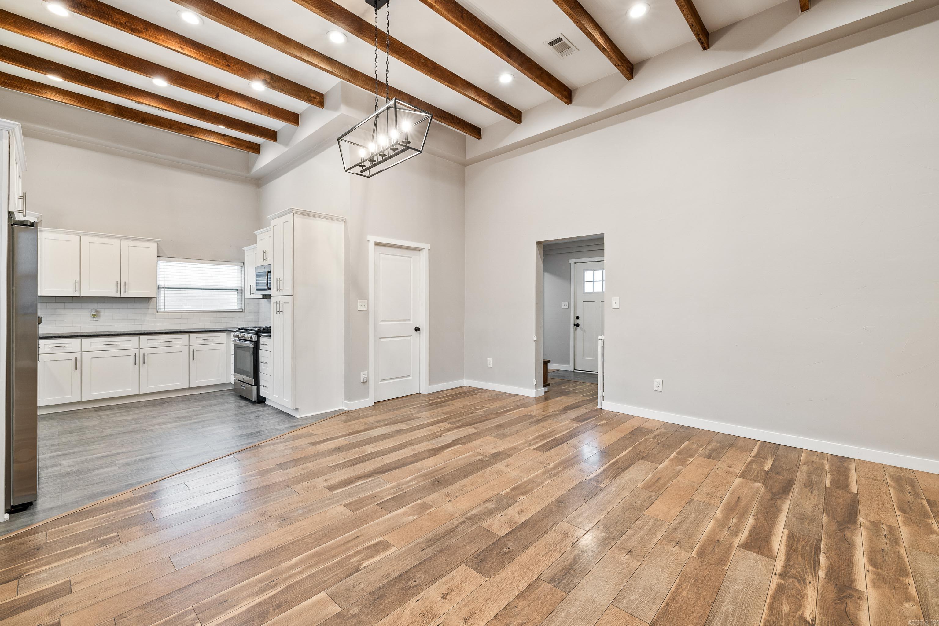 226 S 1st Street Benton, AR 72015