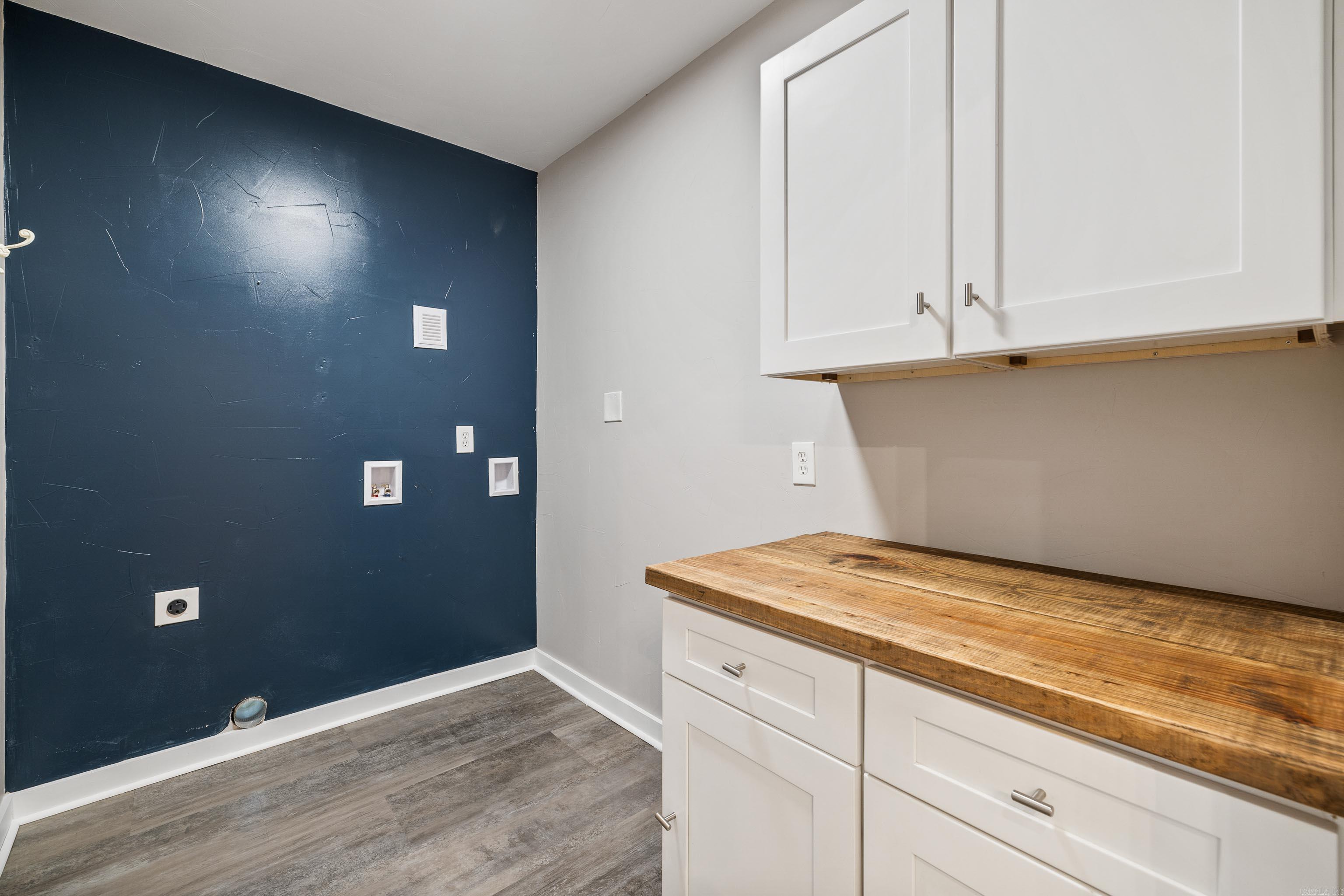 226 S 1st Street Benton, AR 72015