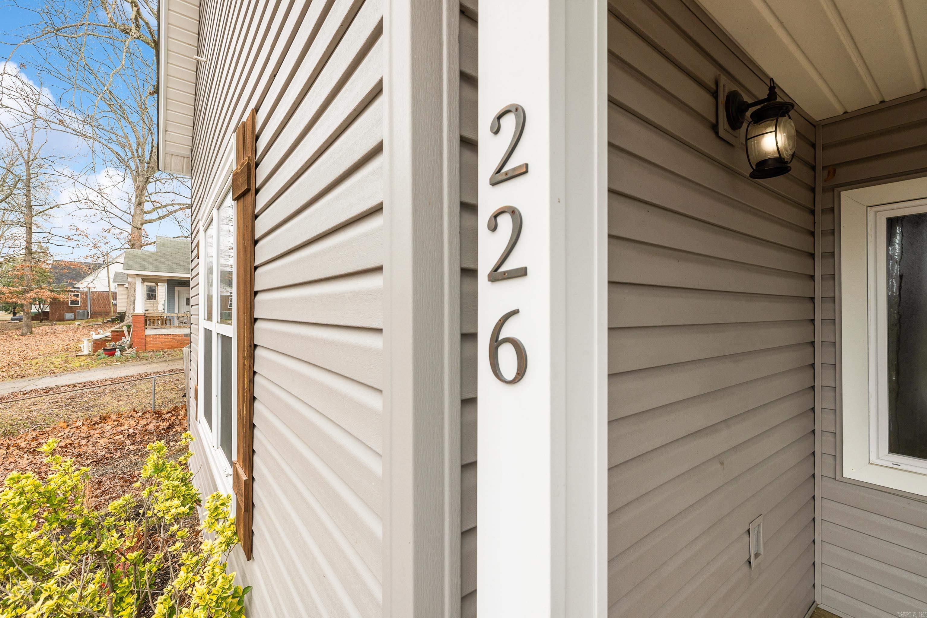 226 S 1st Street Benton, AR 72015