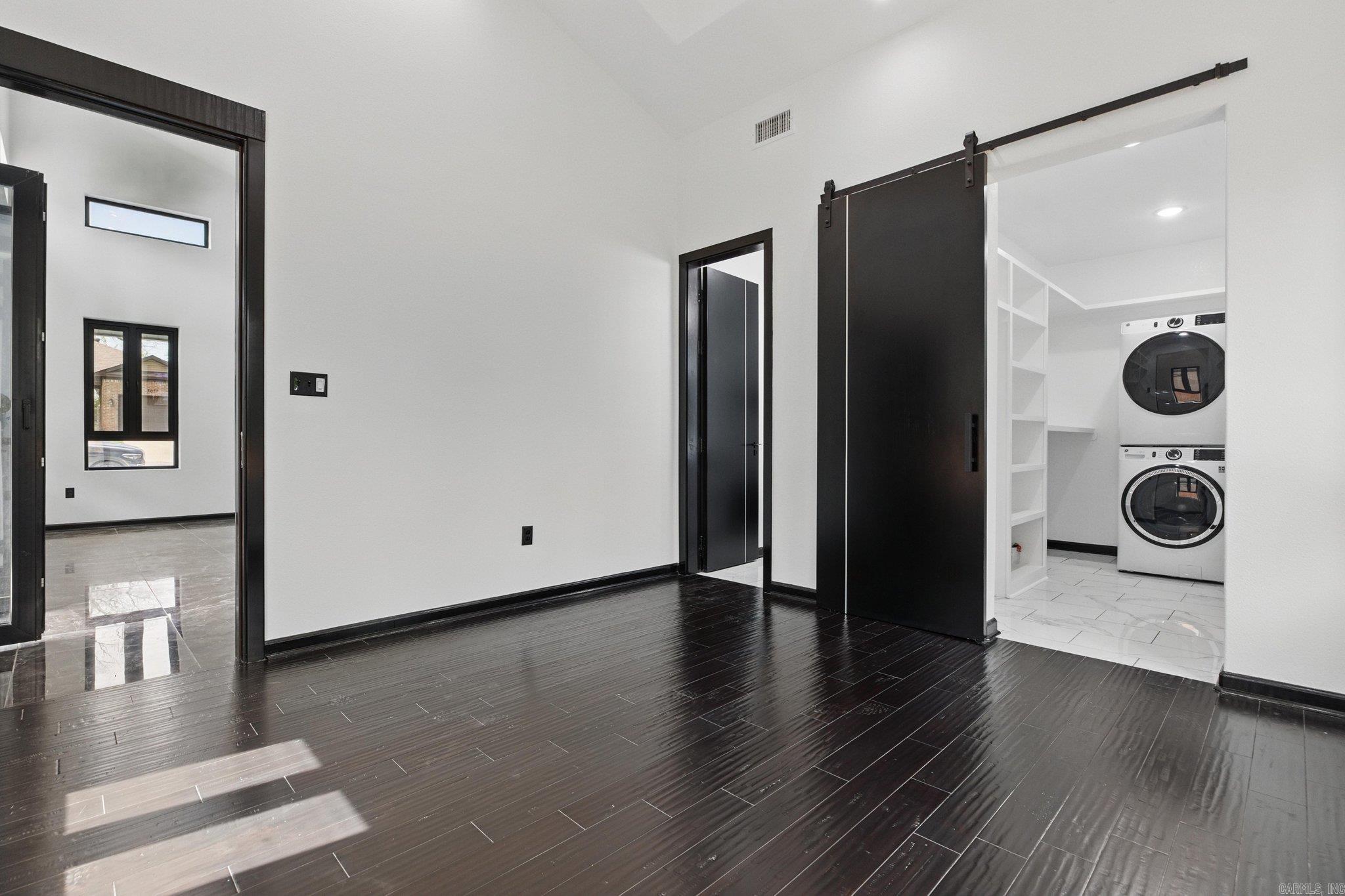 3021  Main  Little Rock, AR