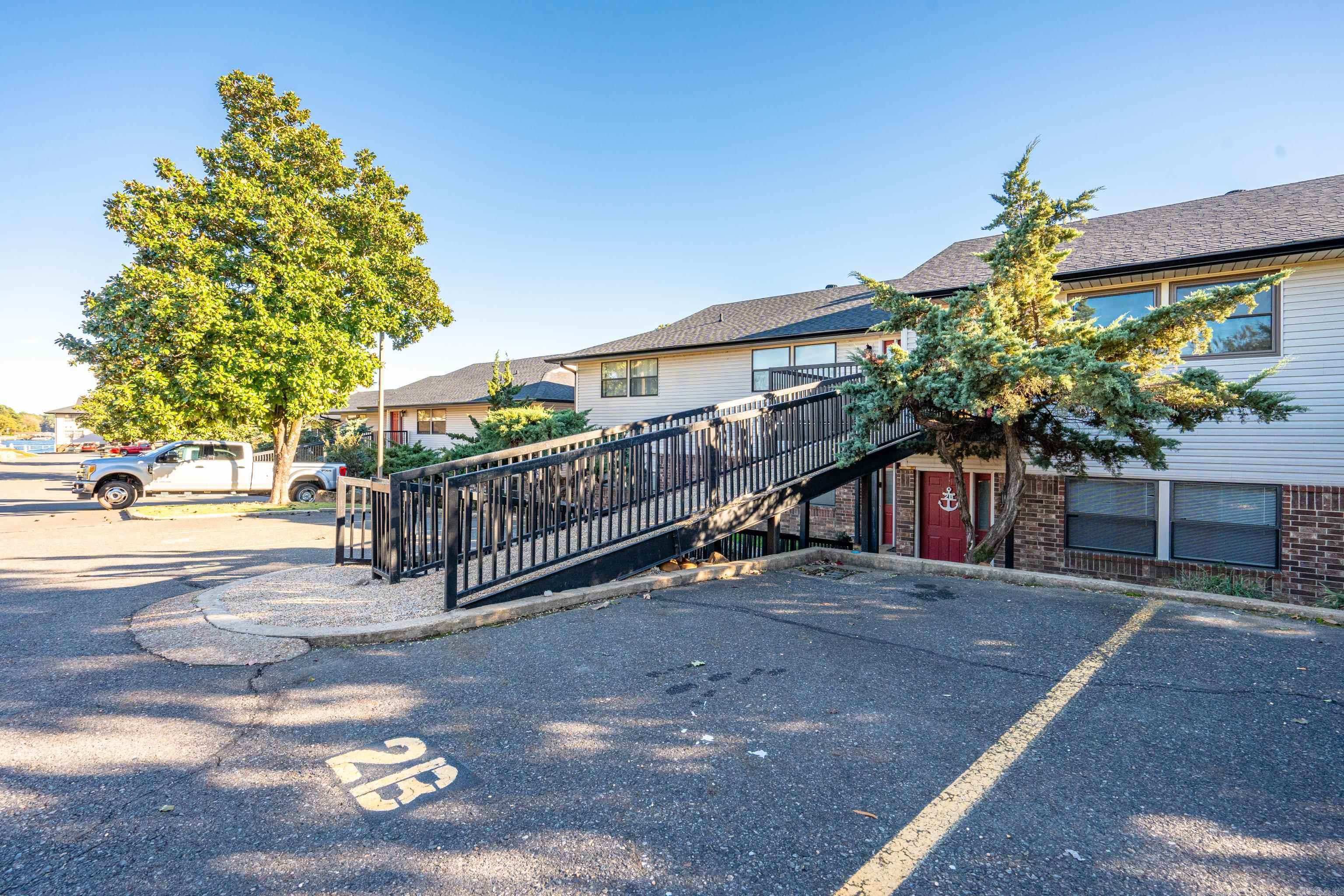 5371 Central Avenue Hot Springs, AR 71913