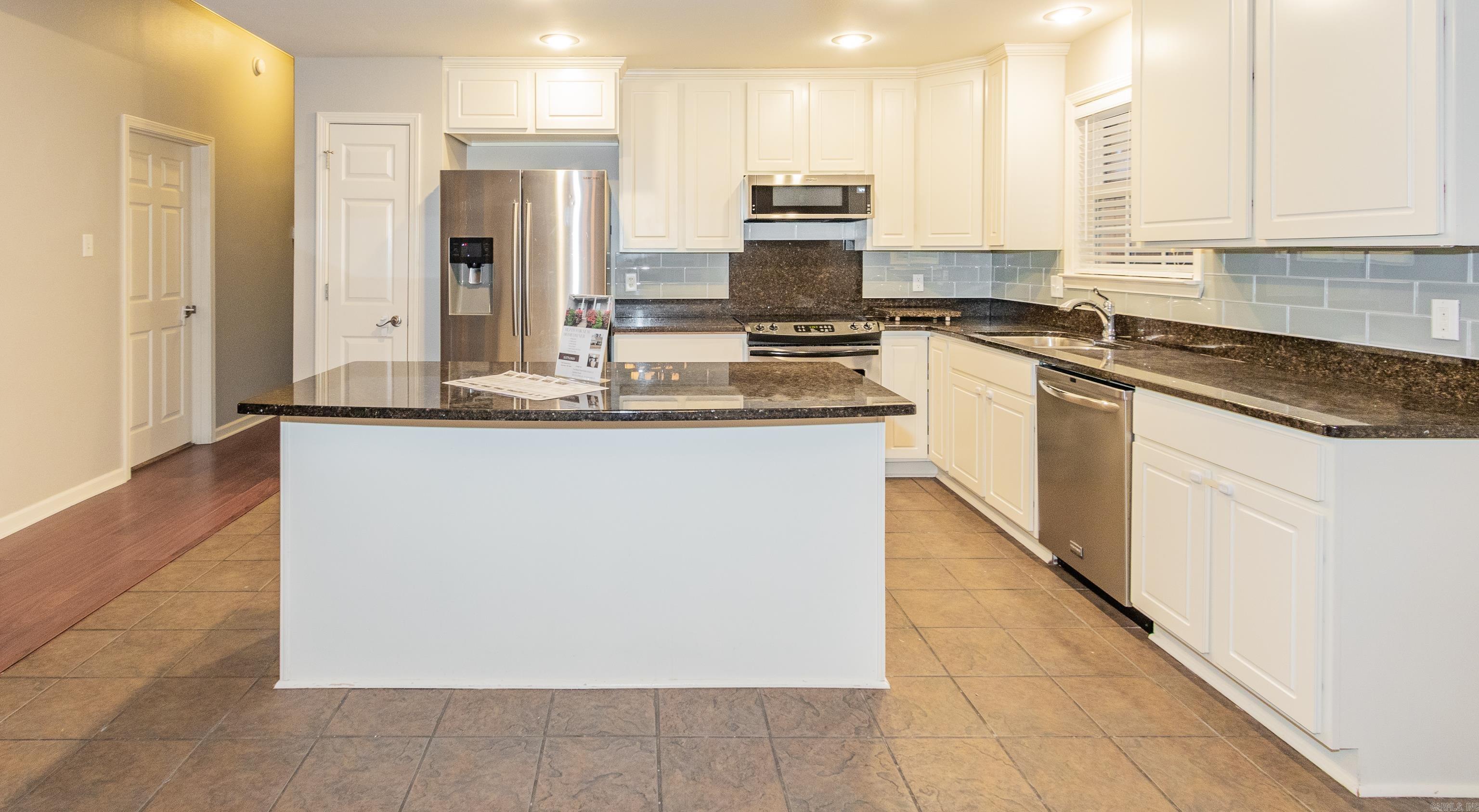 1035 Skyline Drive Alexander, AR 72002