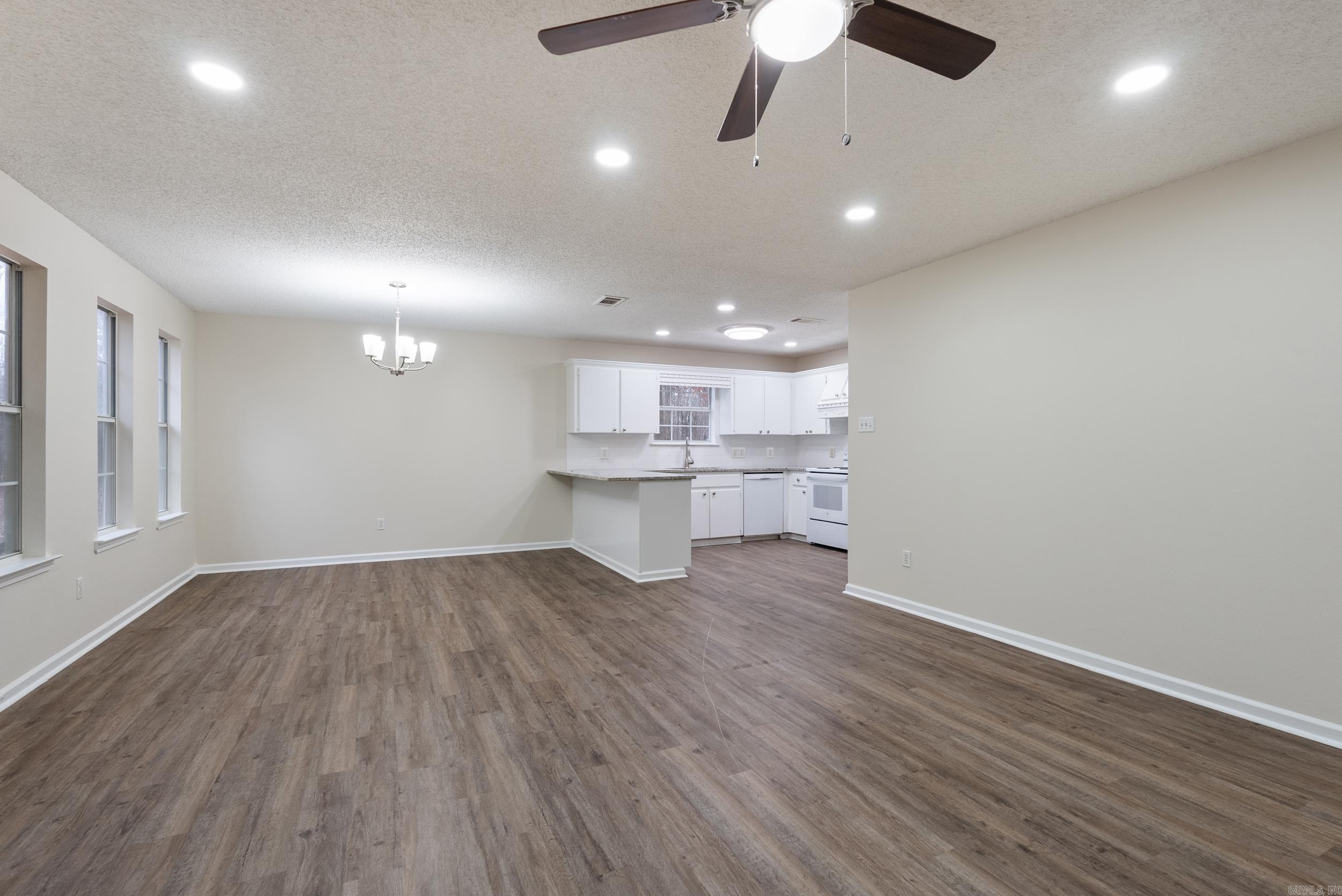 7404  Bethel Cutoff  Jacksonville, AR