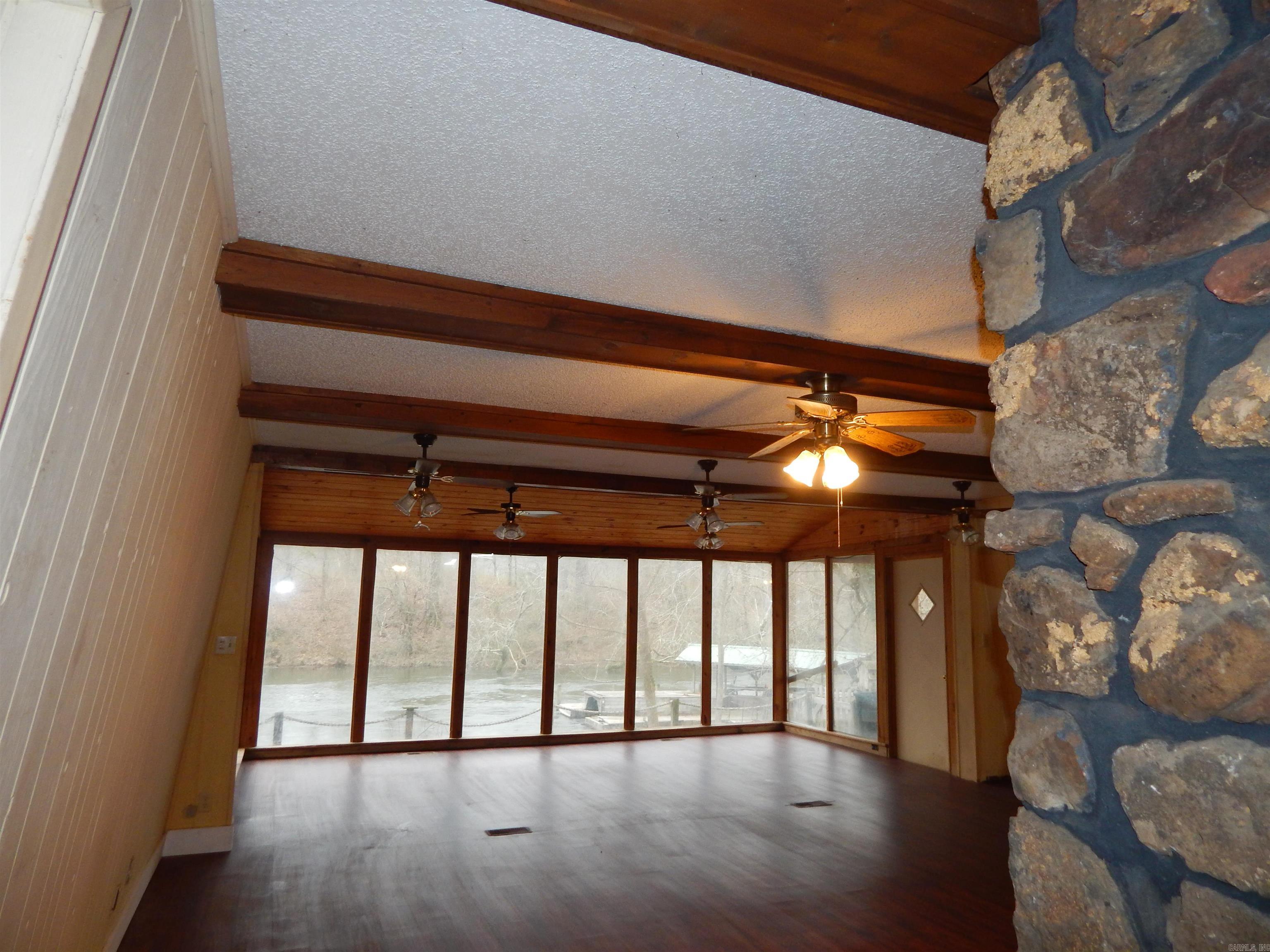 20  Riverside Lane  Pangburn, AR