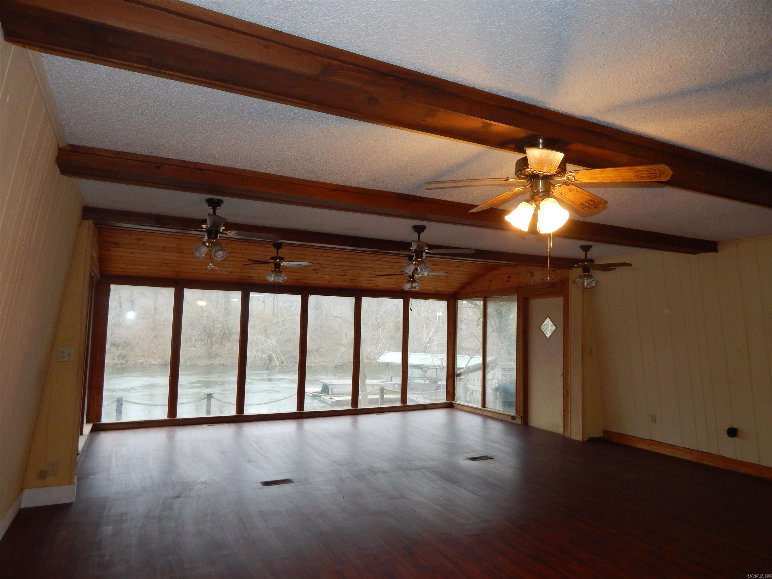 20  Riverside Lane  Pangburn, AR