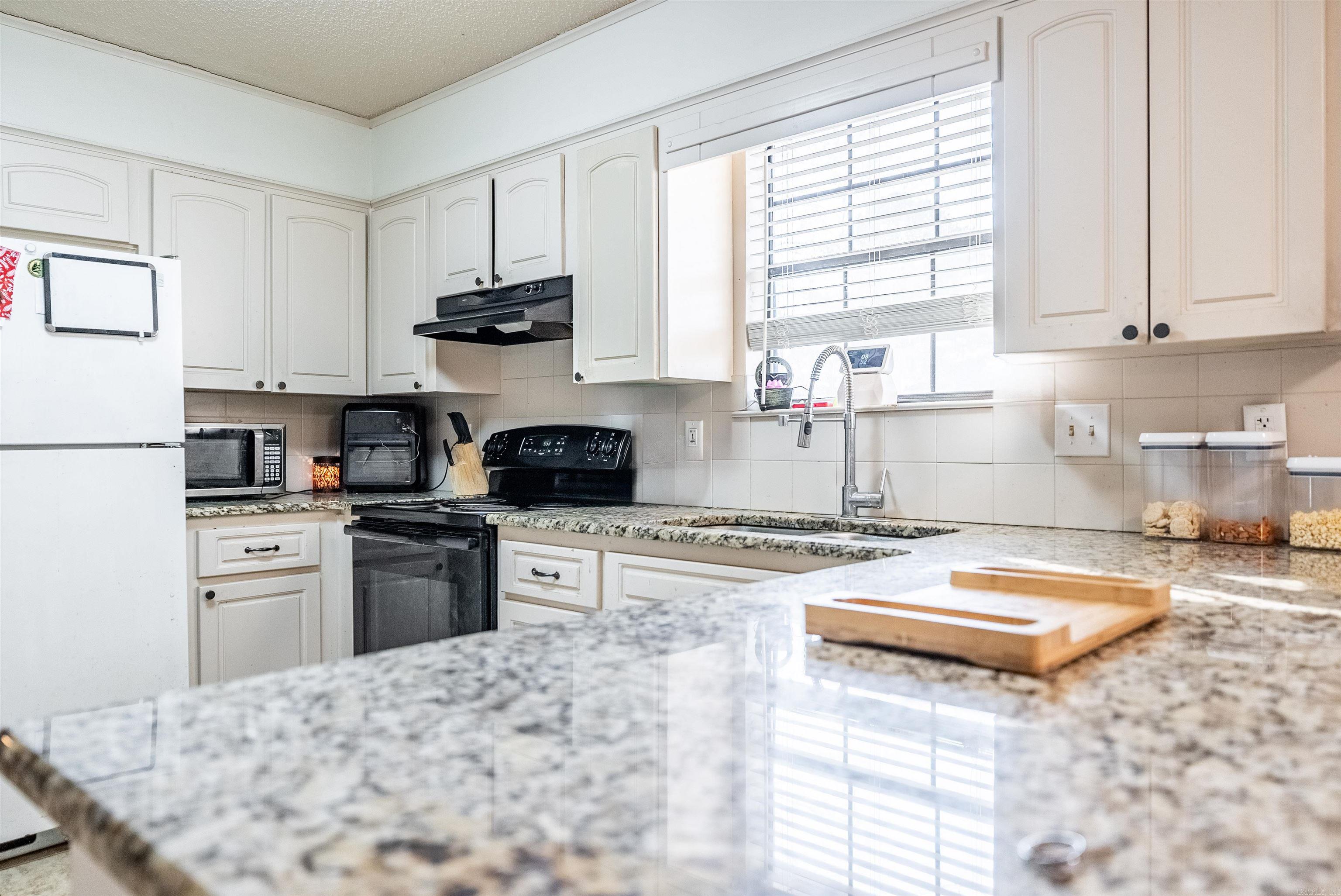 1002  Latigo  Jacksonville, AR