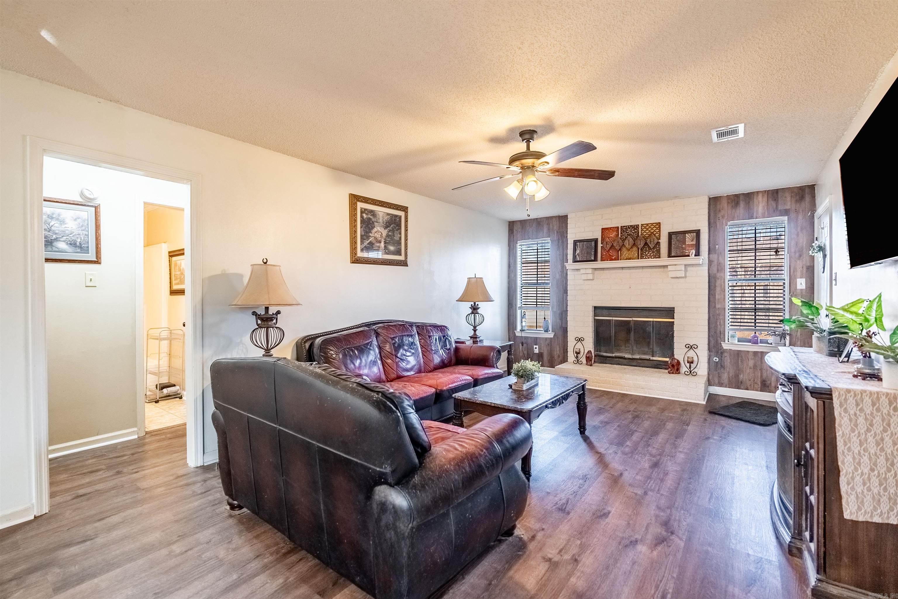 1002  Latigo  Jacksonville, AR