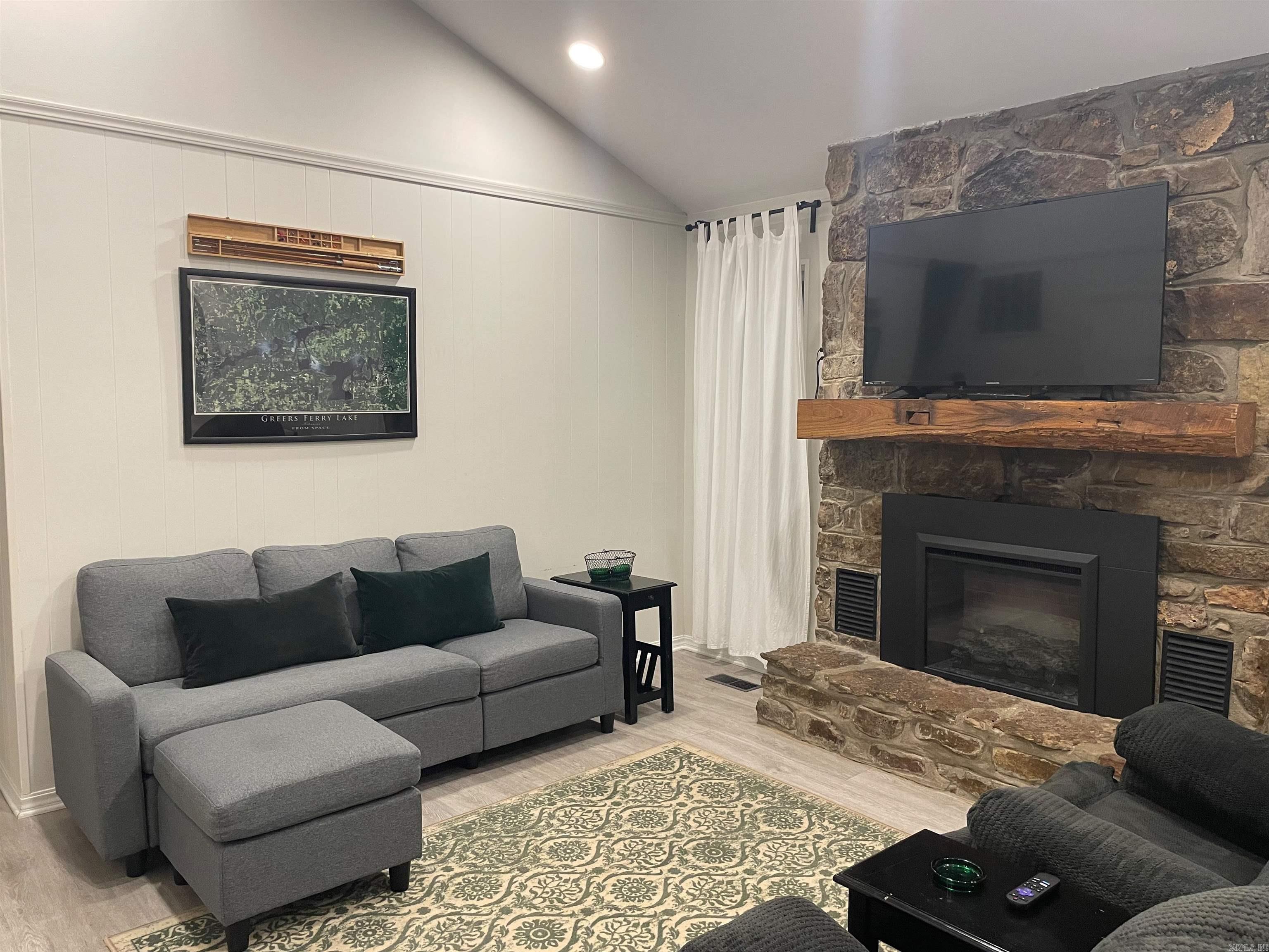 173  Lookout  Fairfield Bay, AR