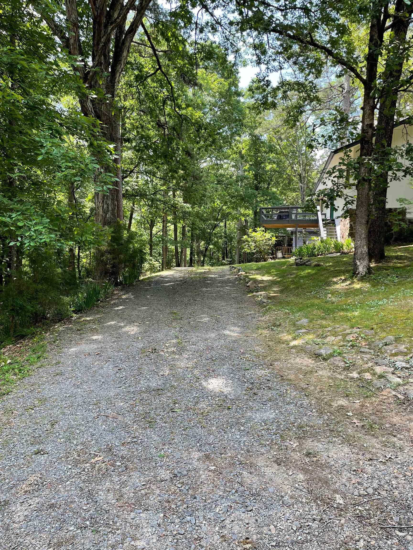 173  Lookout  Fairfield Bay, AR