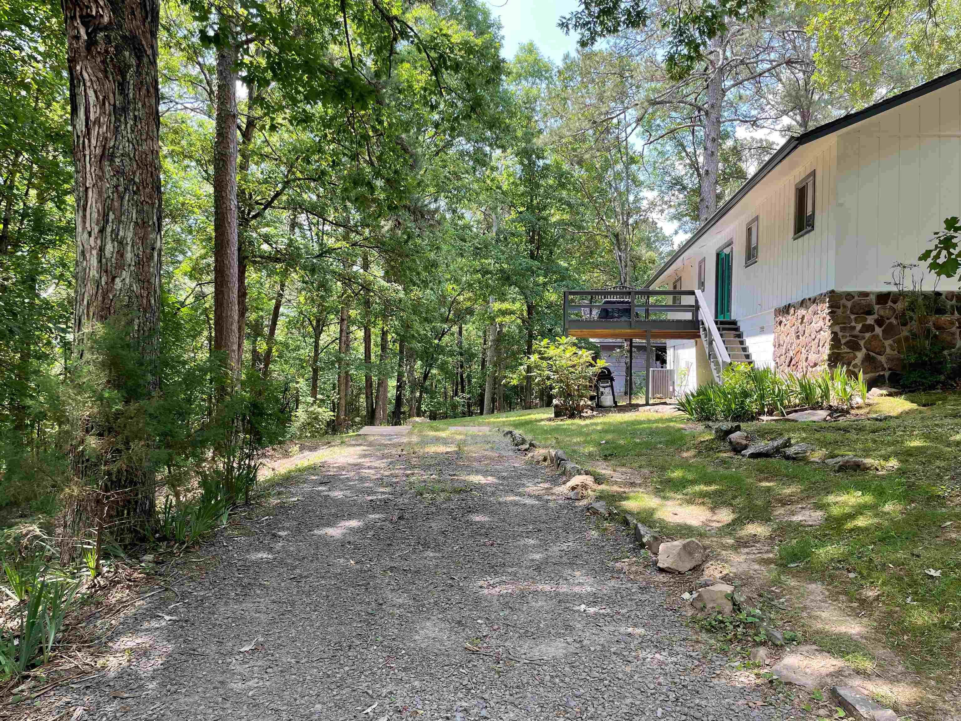 173  Lookout  Fairfield Bay, AR