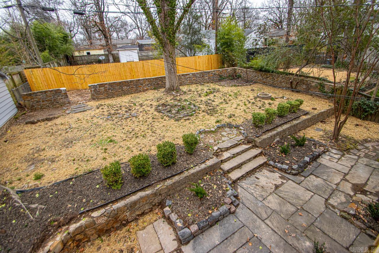 6404 Cantrell Rd Little Rock, AR 72207