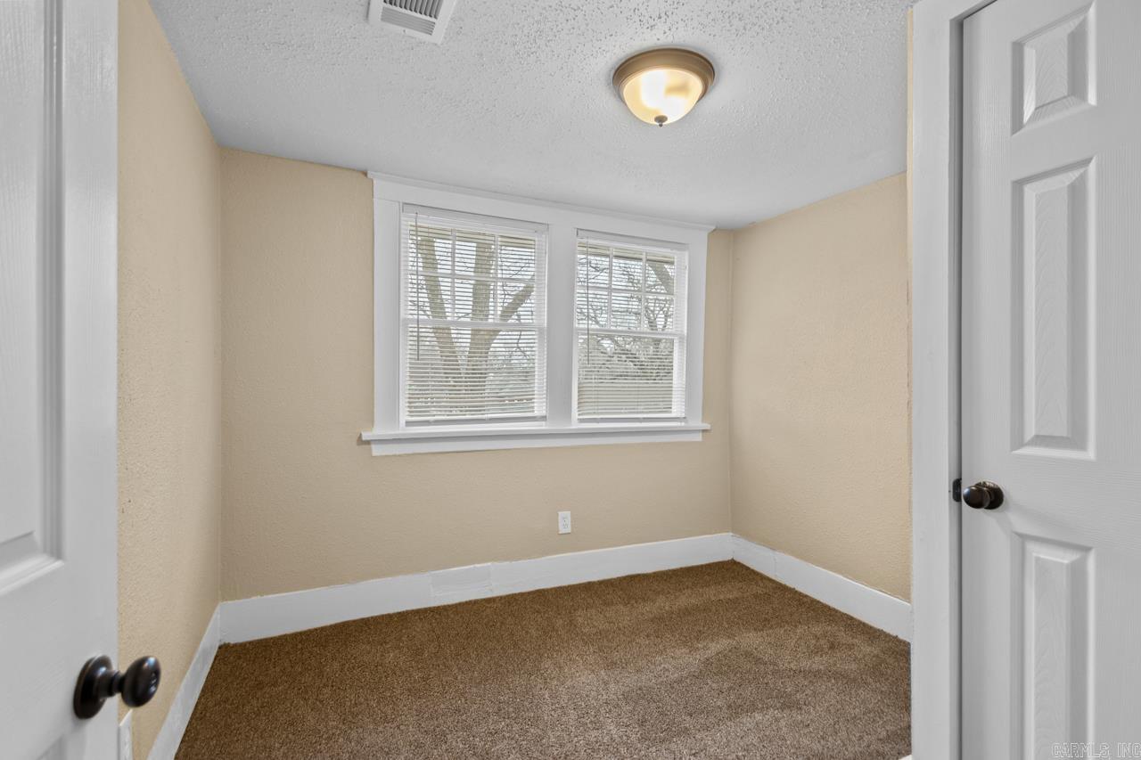 908  Lewis  Little Rock, AR