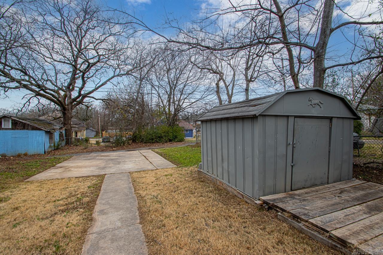 908  Lewis  Little Rock, AR