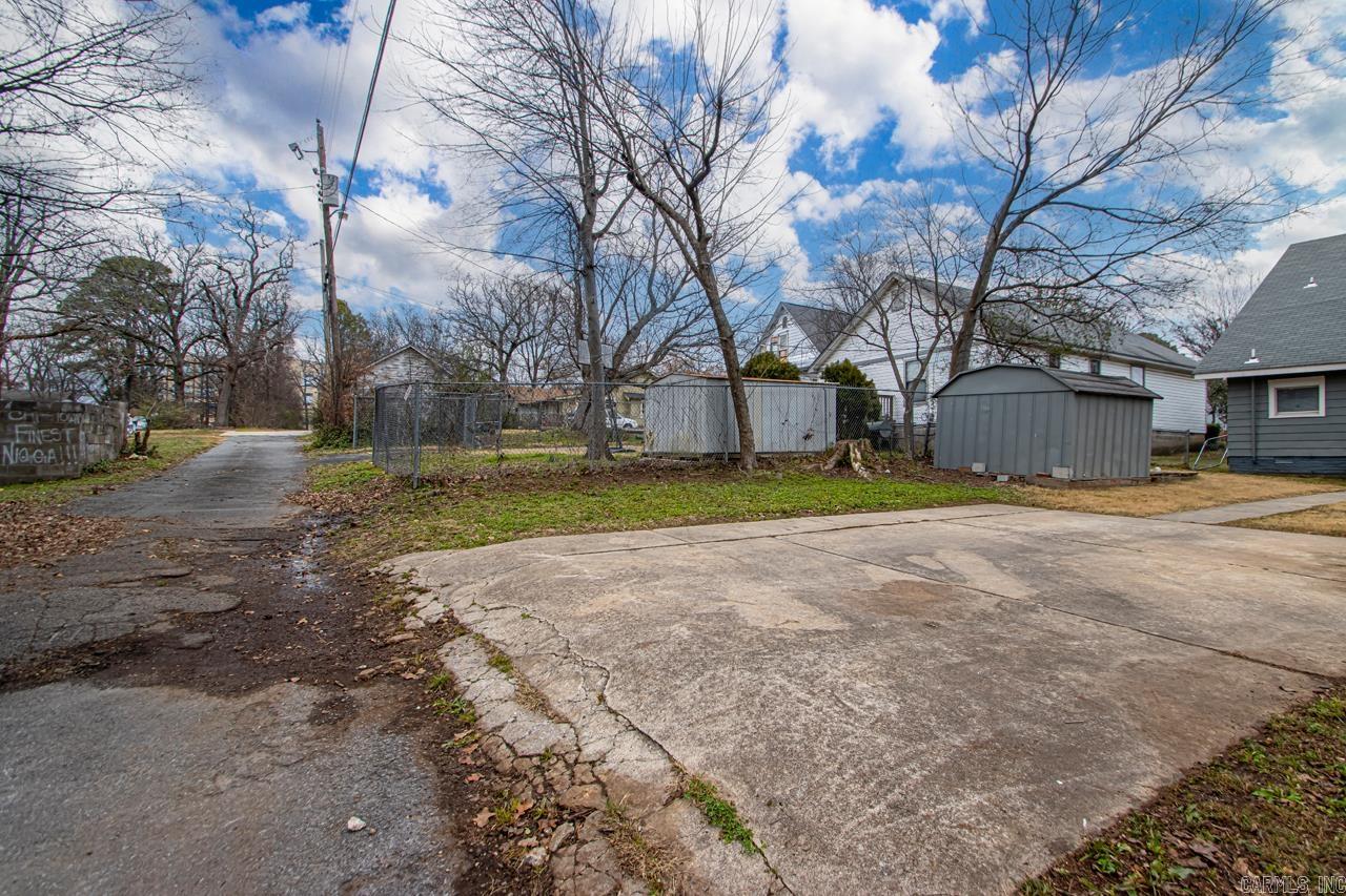 908  Lewis  Little Rock, AR