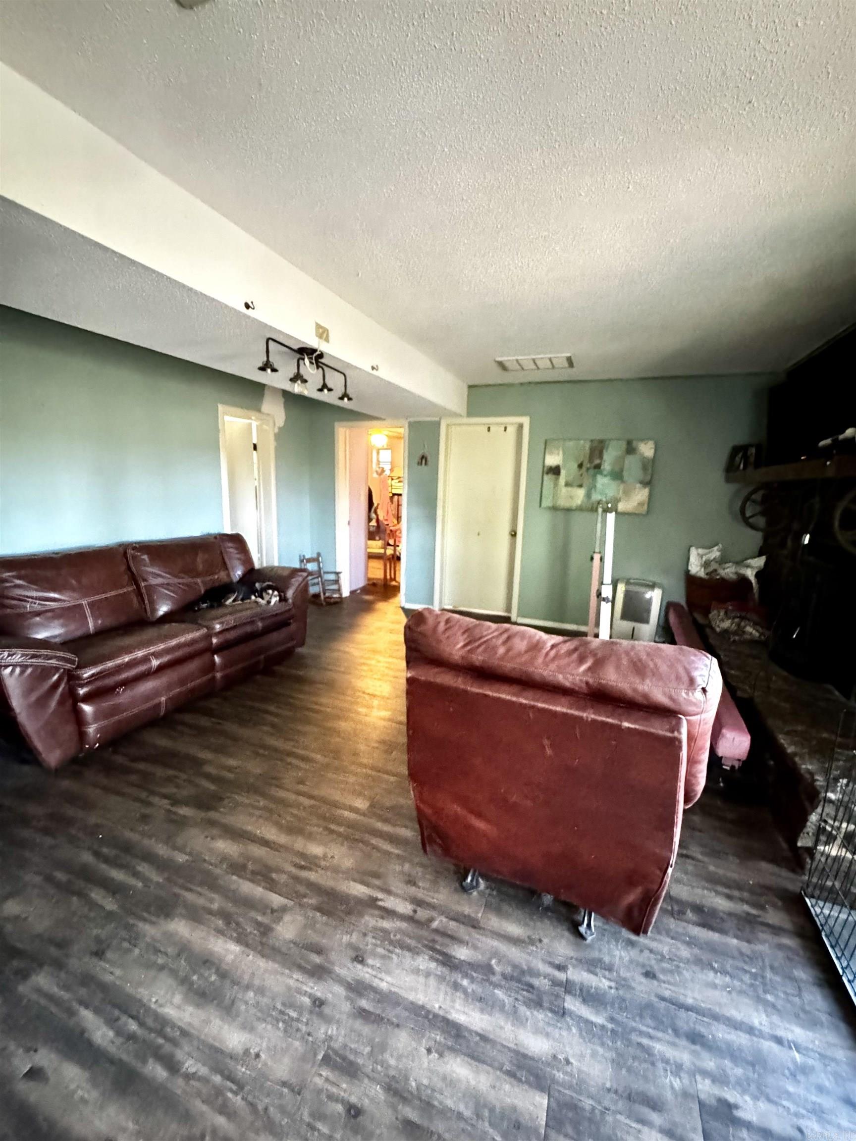 140 Steep Lane Russellville, AR 72802