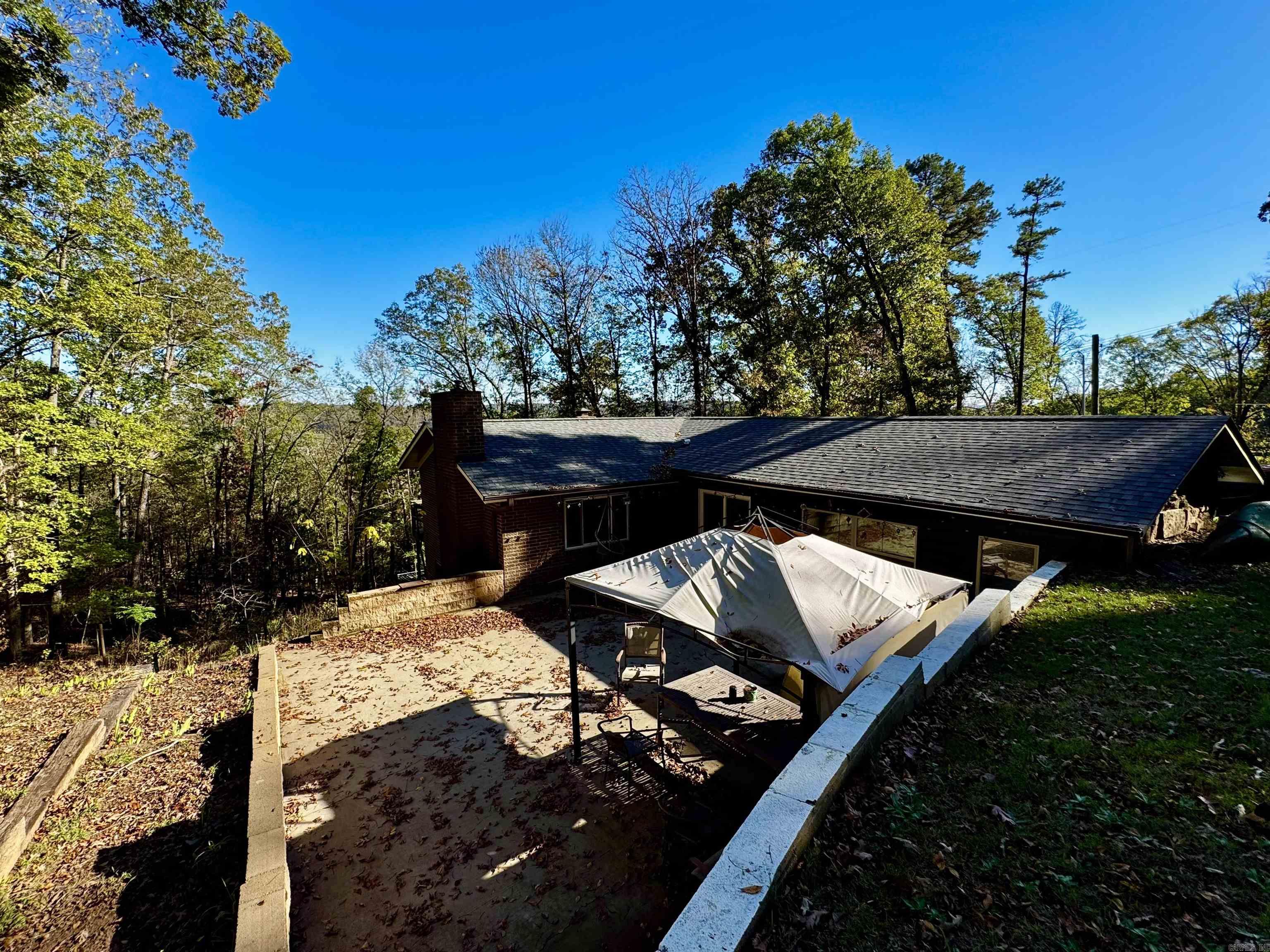 140 Steep Lane Russellville, AR 72802