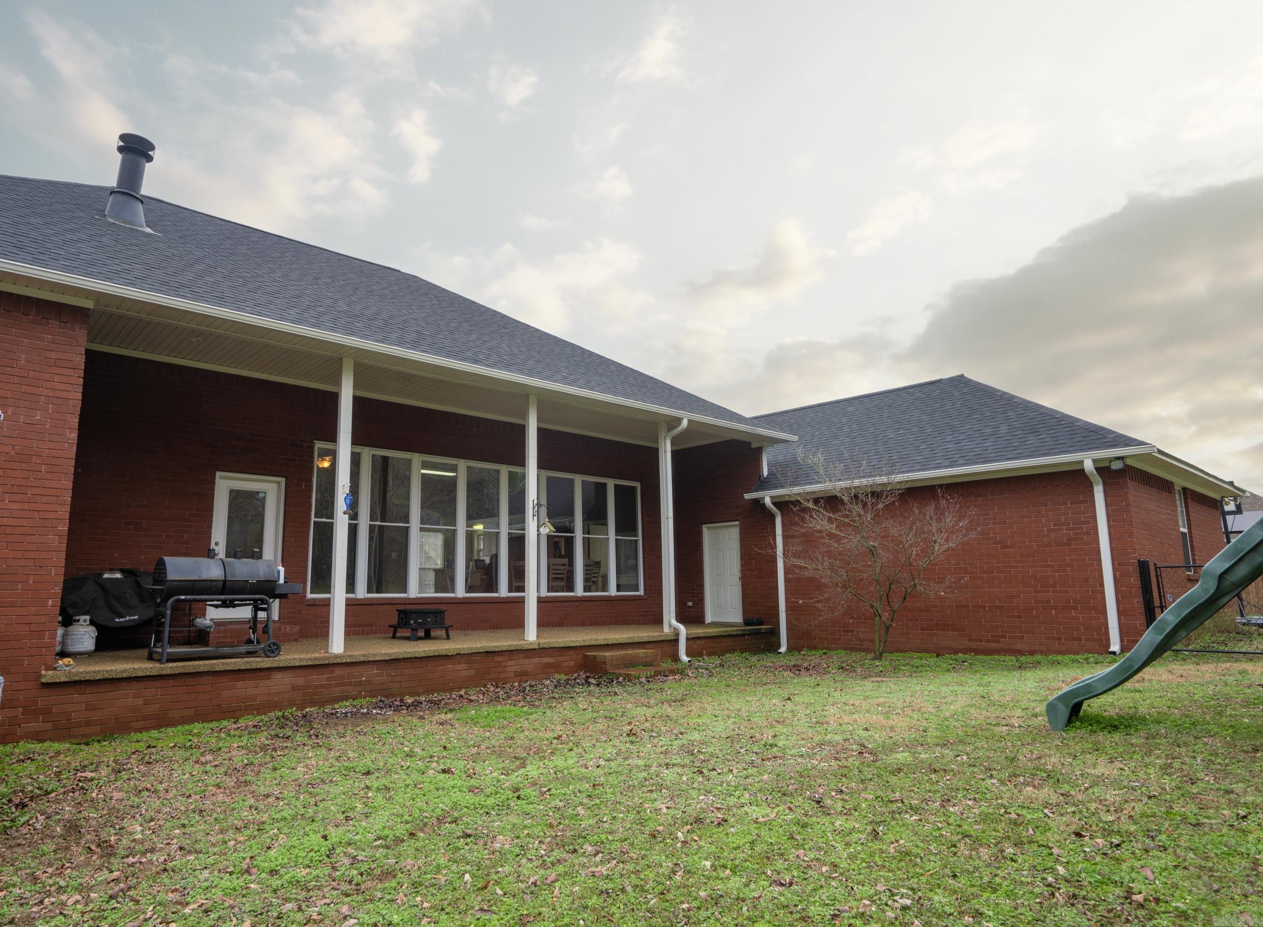 146 White Eagle Hot Springs, AR 71913