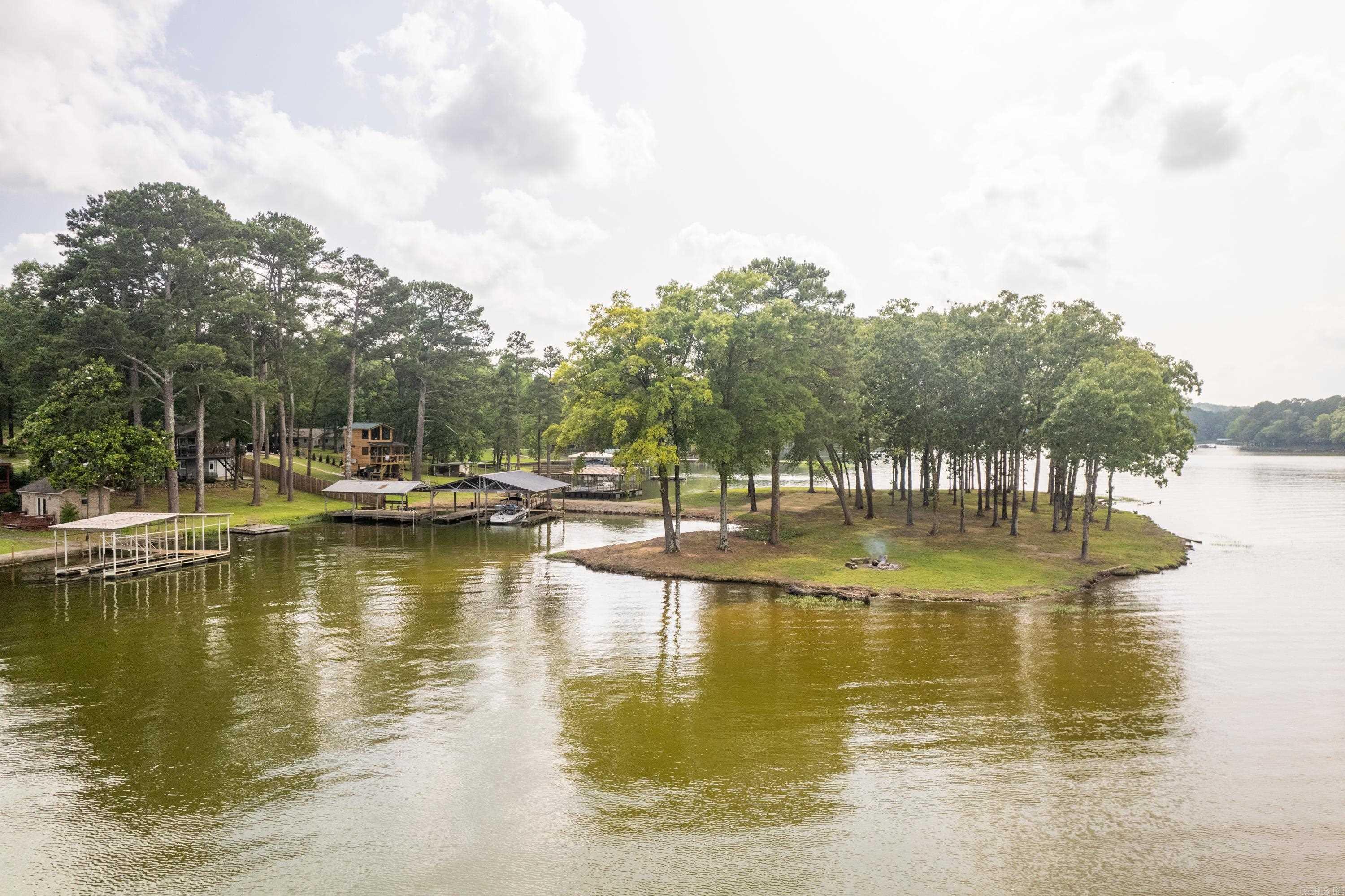 142  Northshore  Hot Springs, AR