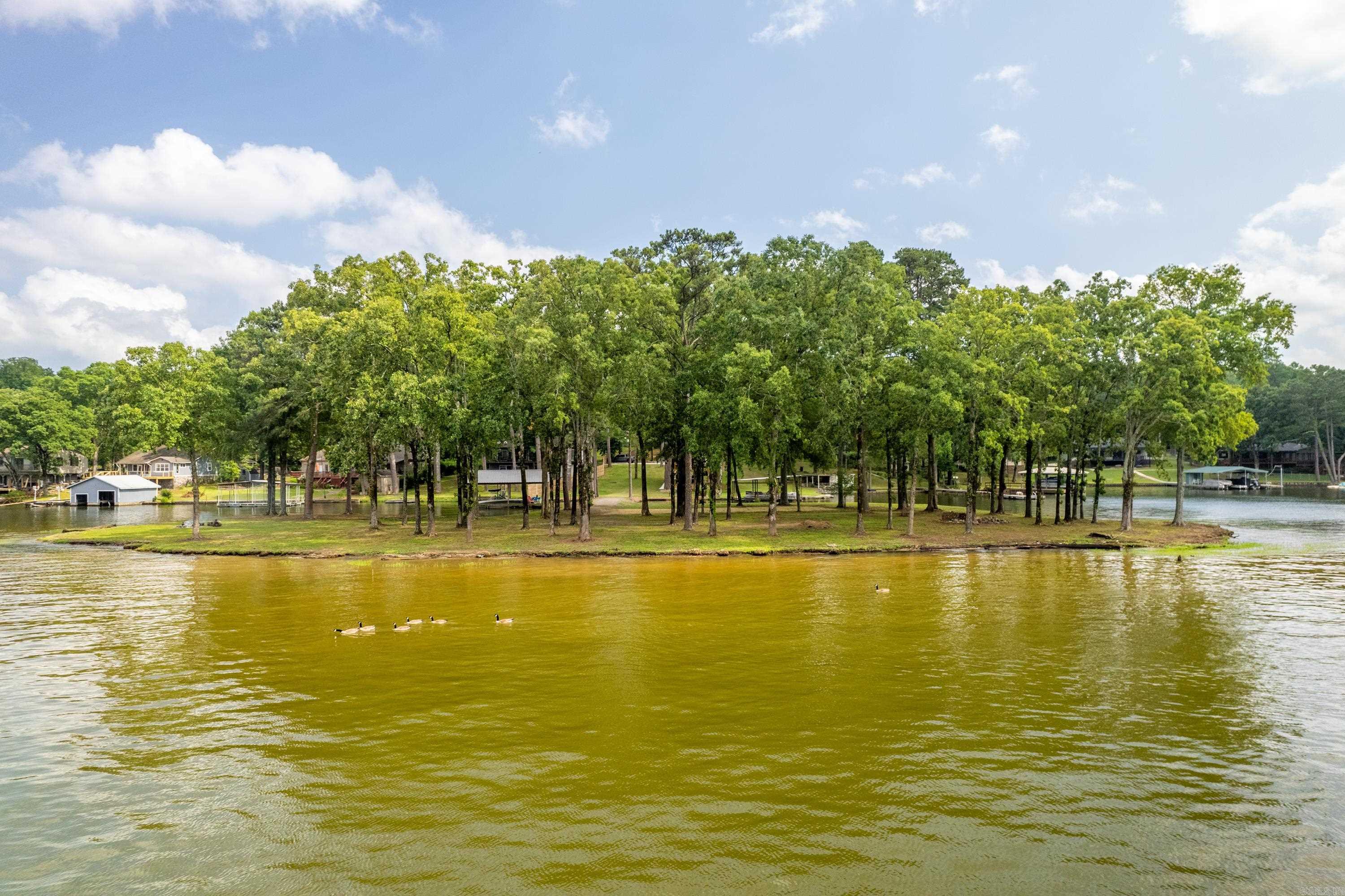 142  Northshore  Hot Springs, AR