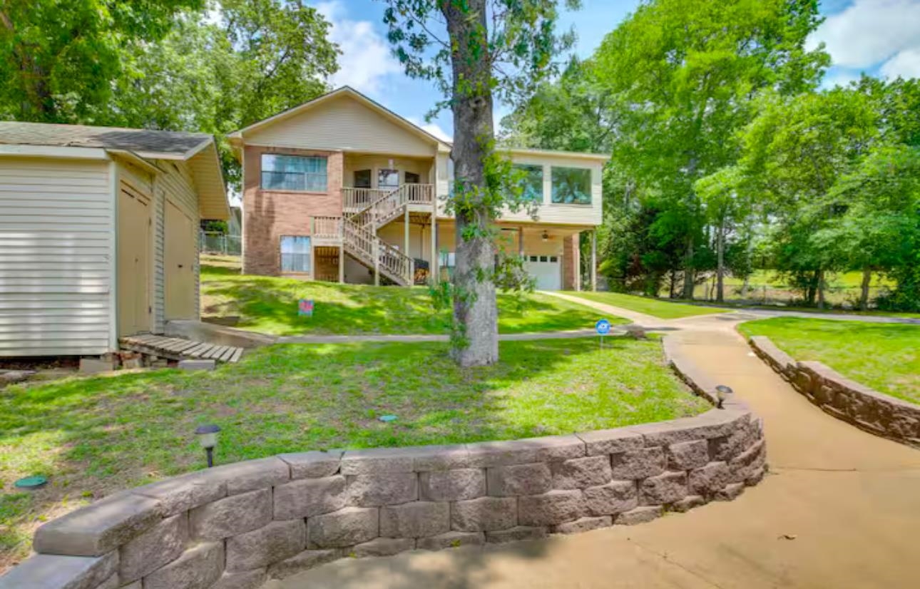 204  Paradise Point  Hot Springs, AR