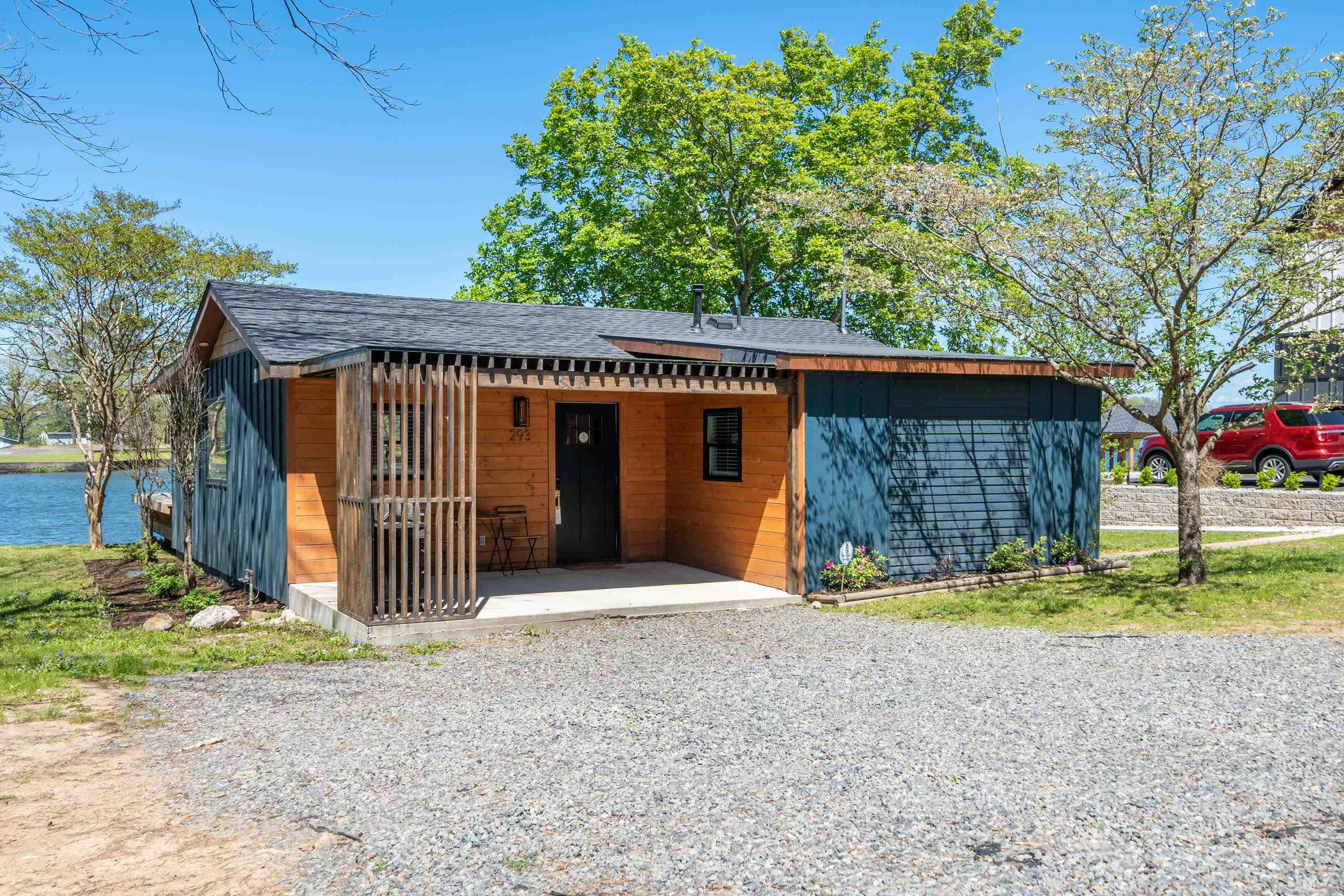 293  Long Beach  Hot Springs, AR