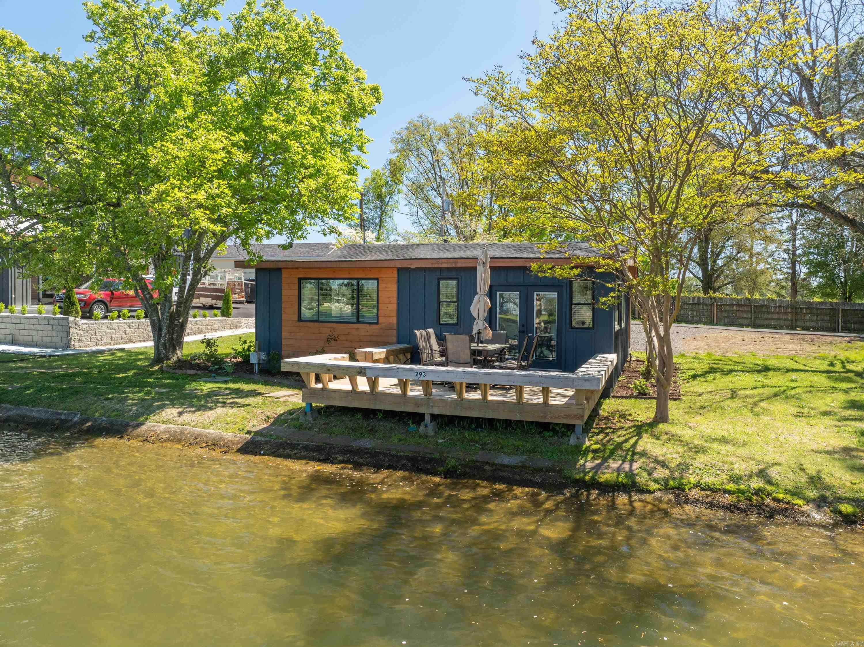 293  Long Beach  Hot Springs, AR