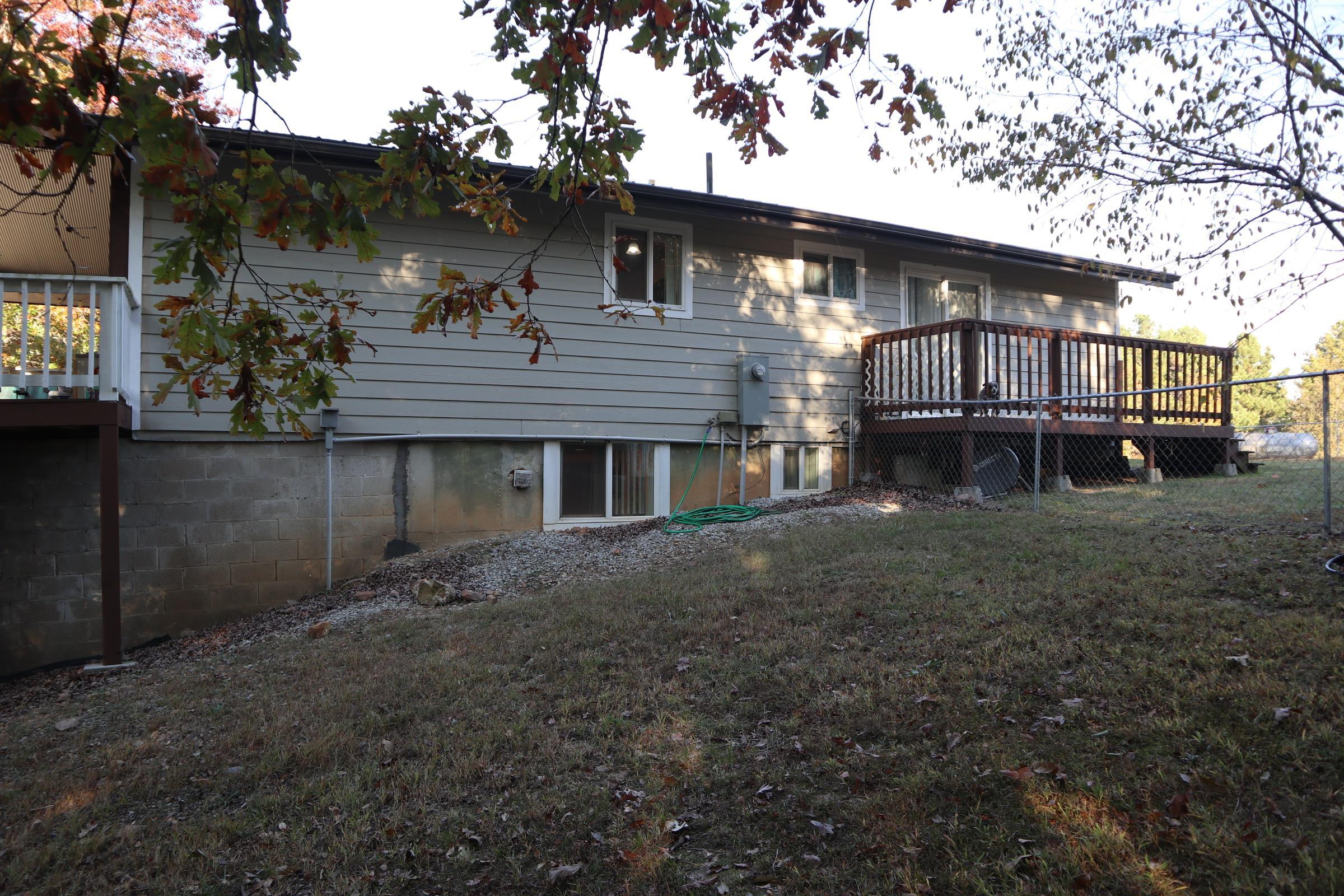 361 N Cedar St  Salem, AR