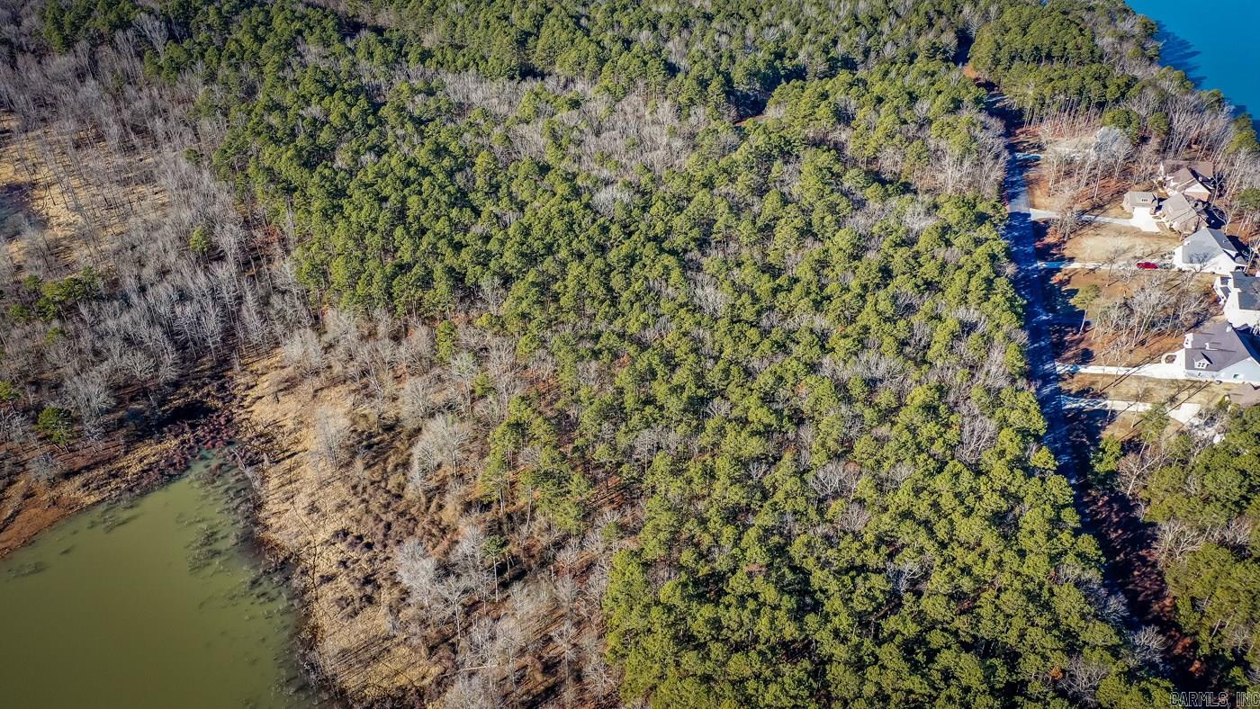 000  WOODS LANE  Clinton, AR