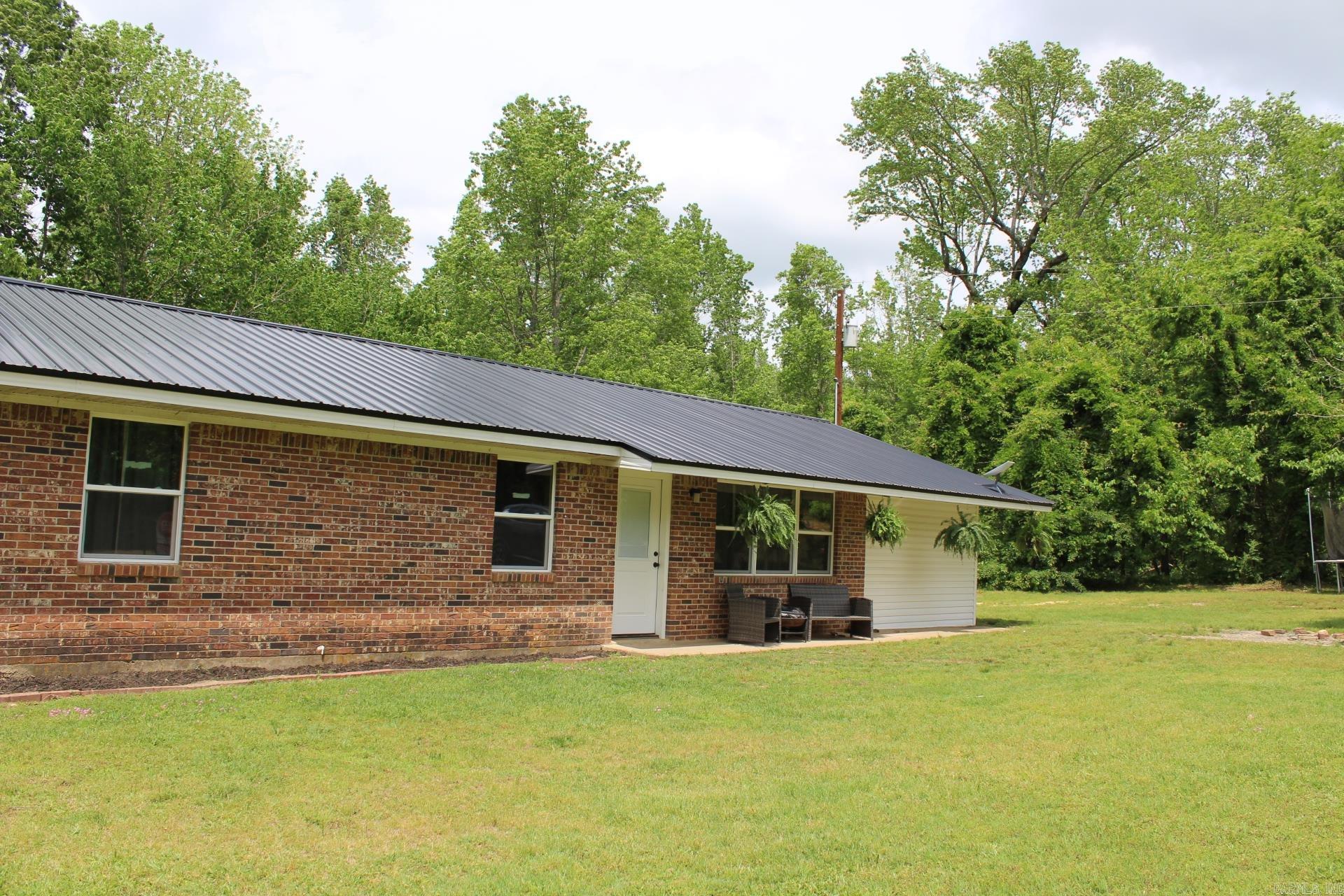 895  Faulkner  New Hope, AR