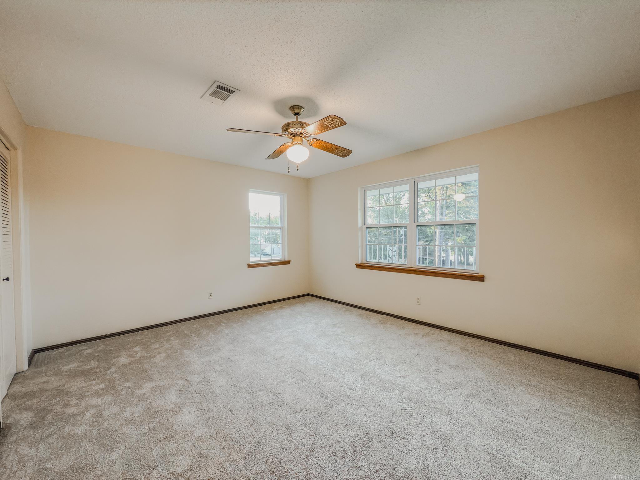 213 N Shore dr 213 N Shore Dr Russellville, AR