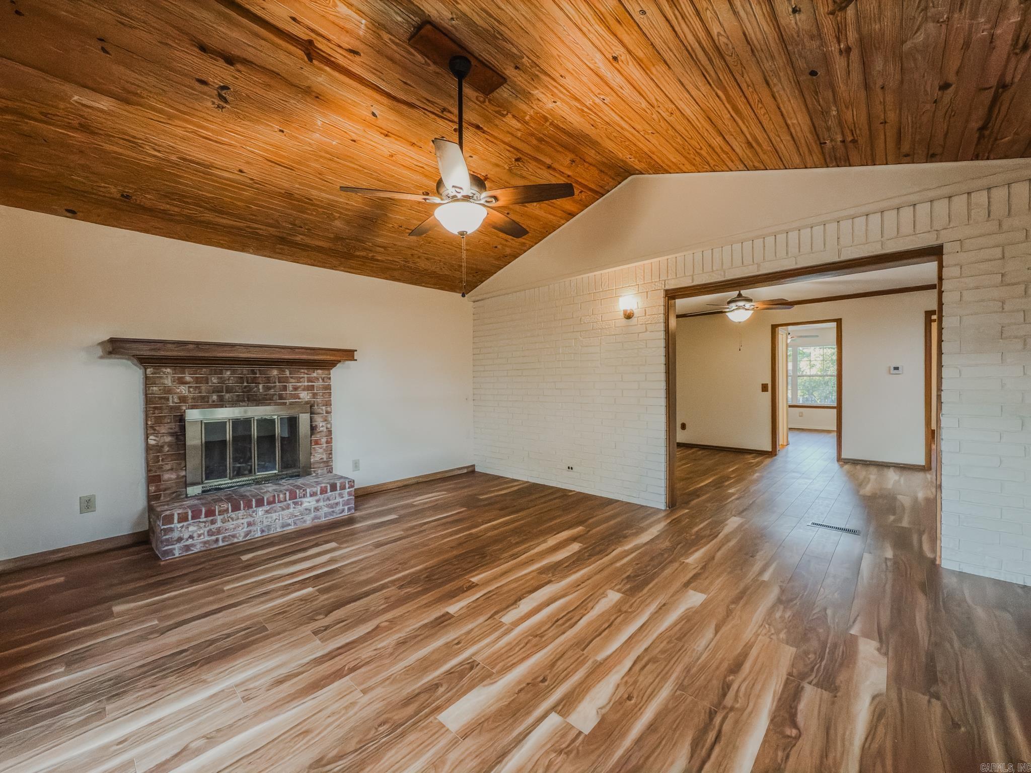 213 N Shore dr 213 N Shore Dr Russellville, AR