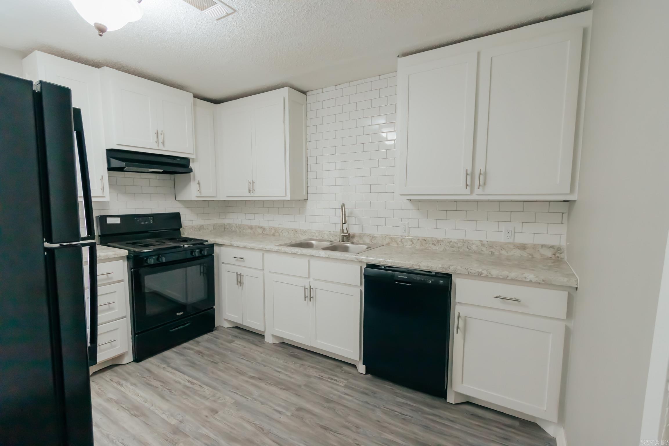 24  Wakefield  Little Rock, AR
