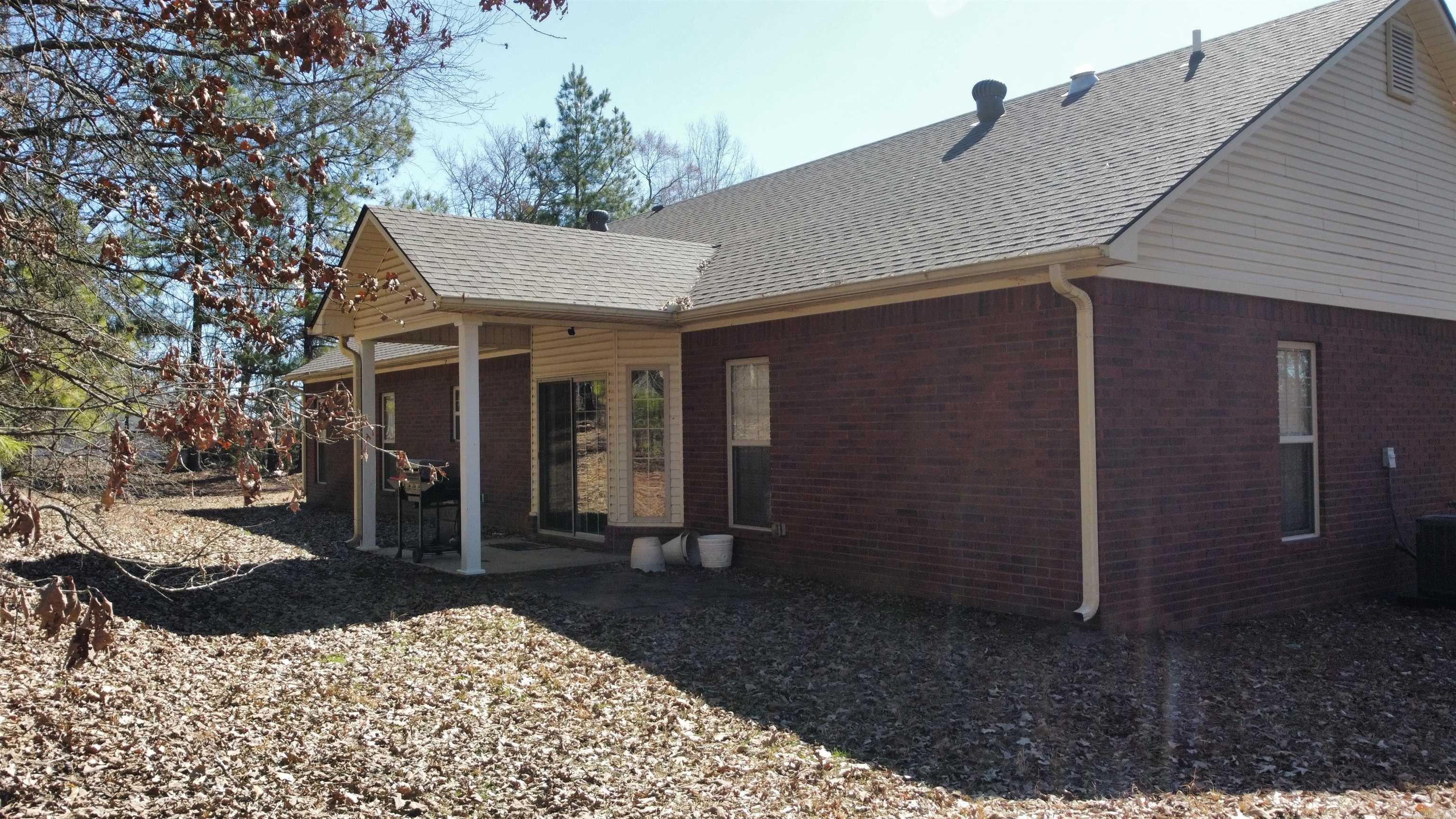 404 Private Road 3432 Clarksville, AR 72830