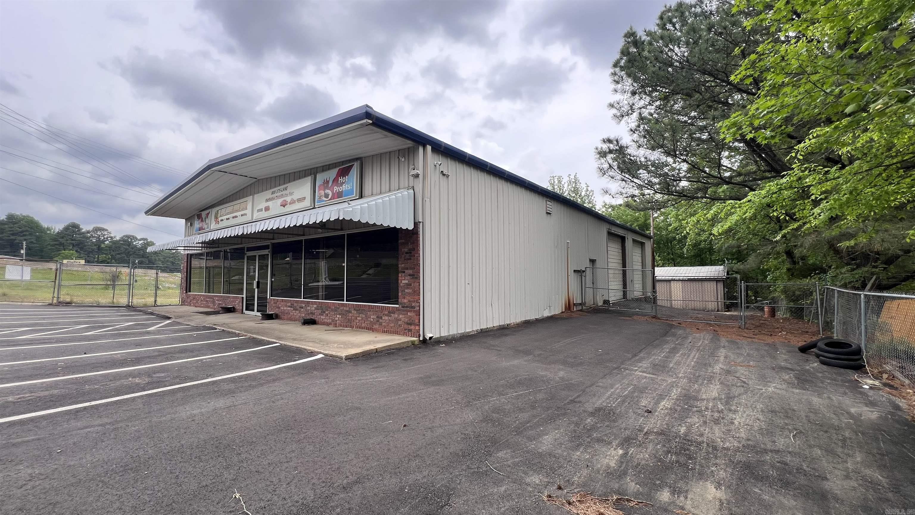 18709  Interstate 30 Frontage Rd  Benton, AR
