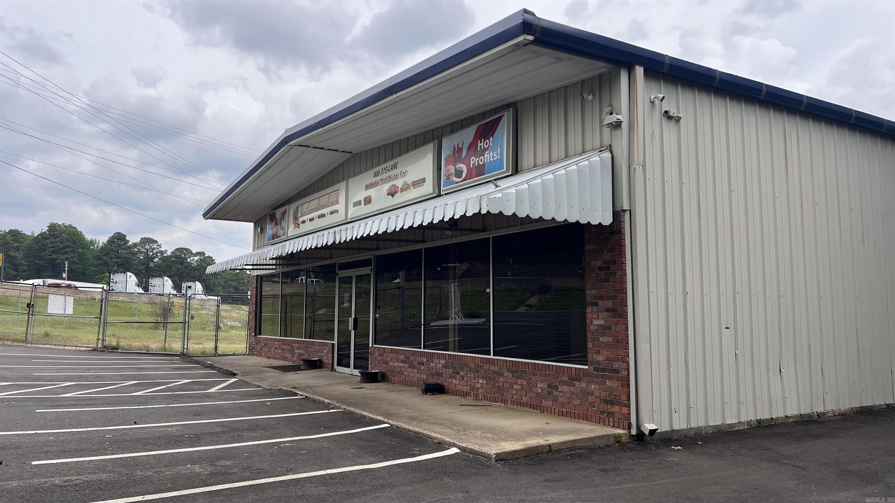 18709  Interstate 30 Frontage Rd  Benton, AR