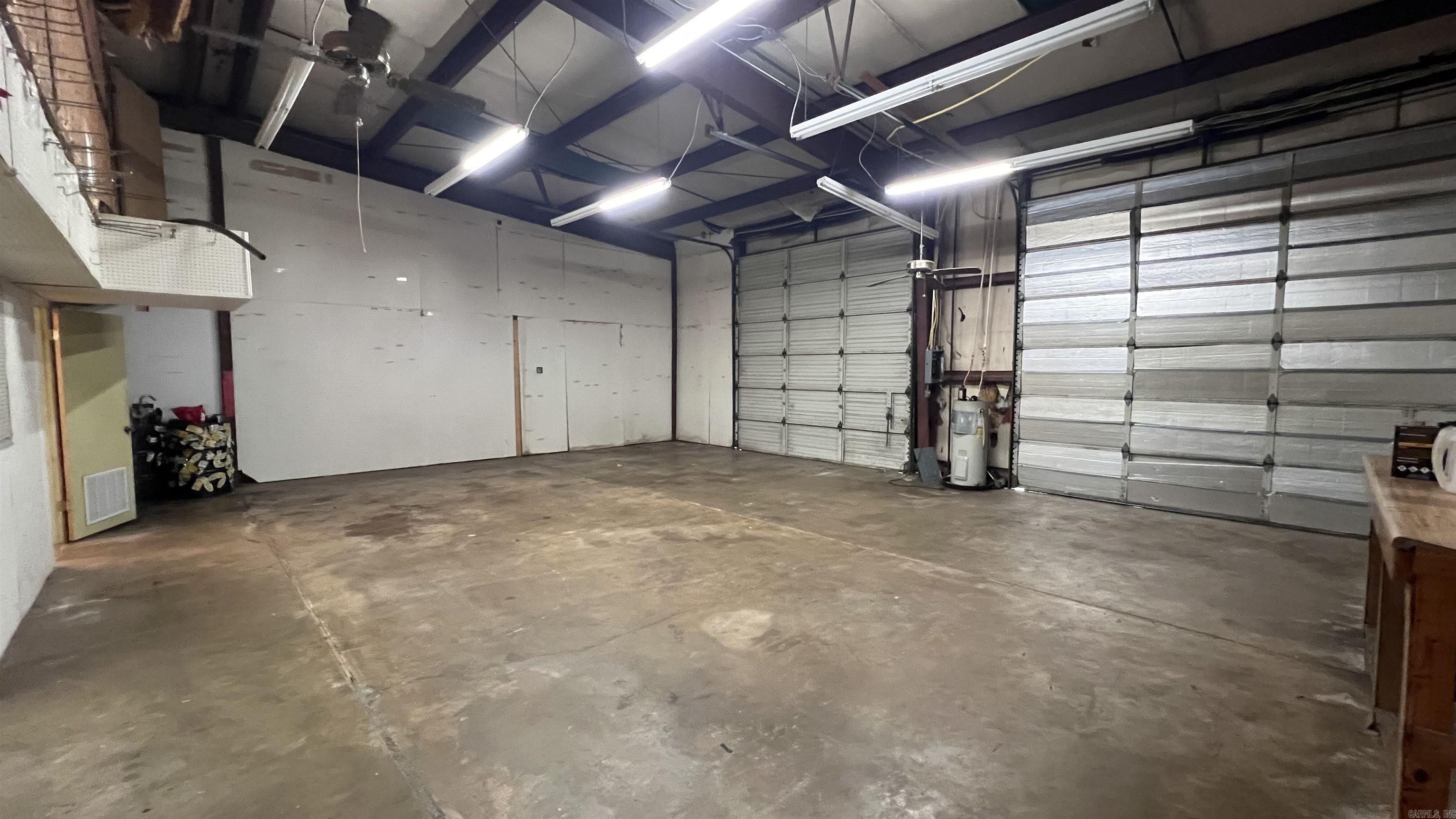 18709  Interstate 30 Frontage Rd  Benton, AR