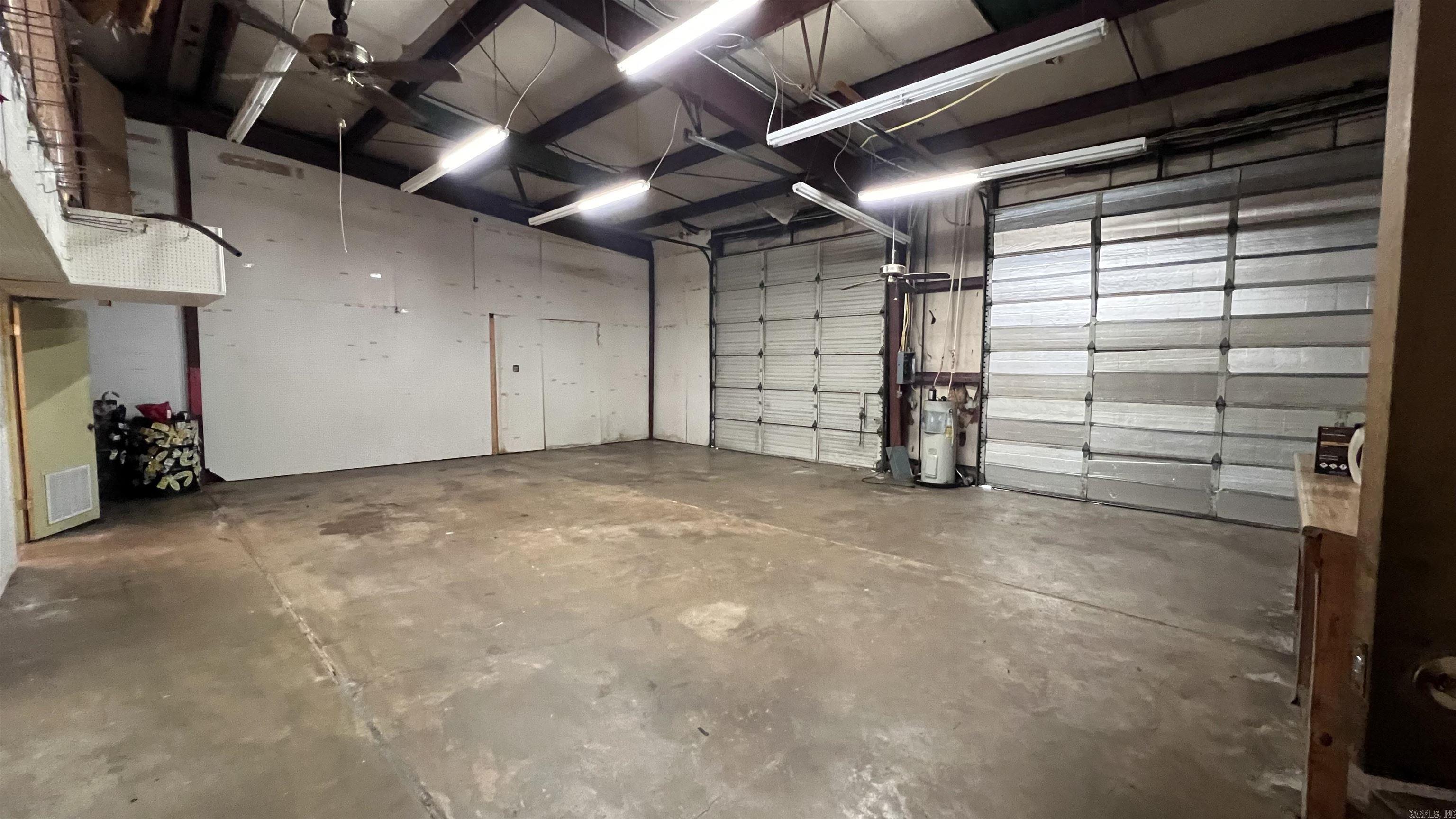 18709  Interstate 30 Frontage Rd  Benton, AR