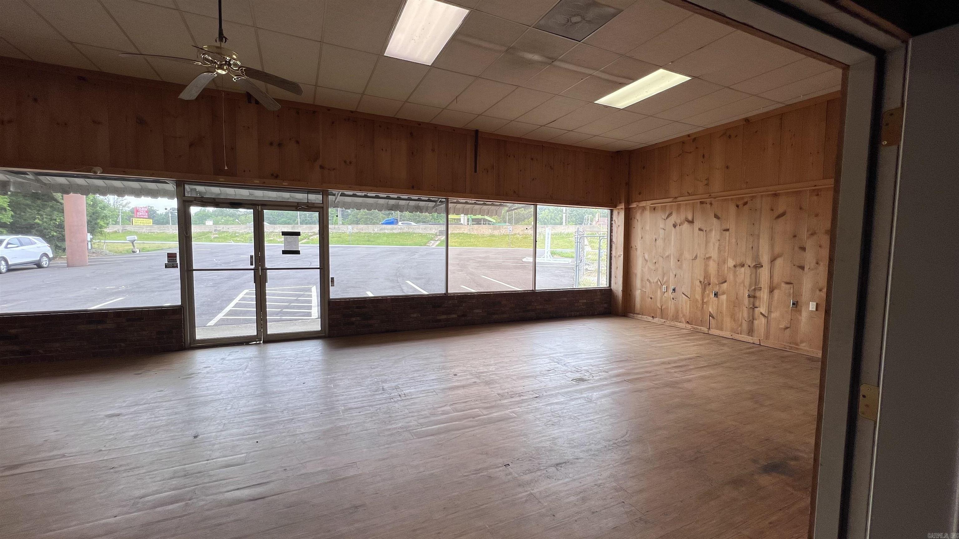 18709  Interstate 30 Frontage Rd  Benton, AR