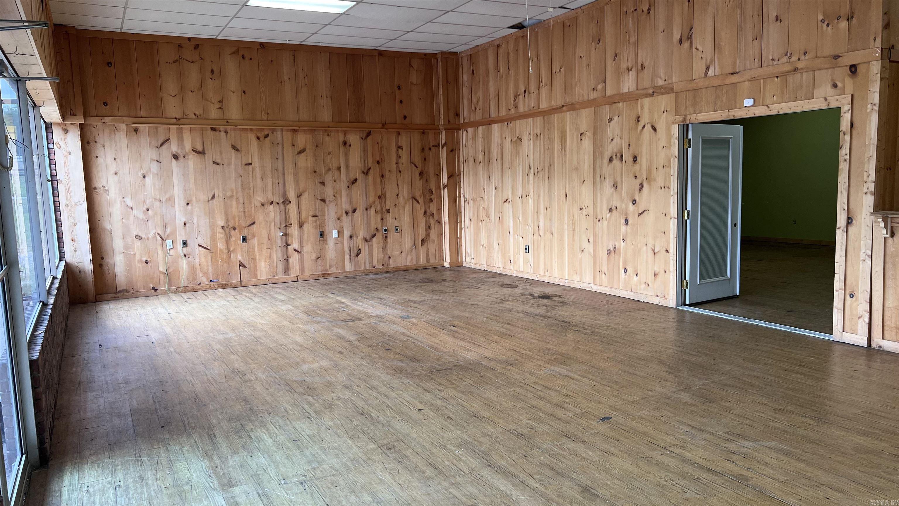 18709  Interstate 30 Frontage Rd  Benton, AR