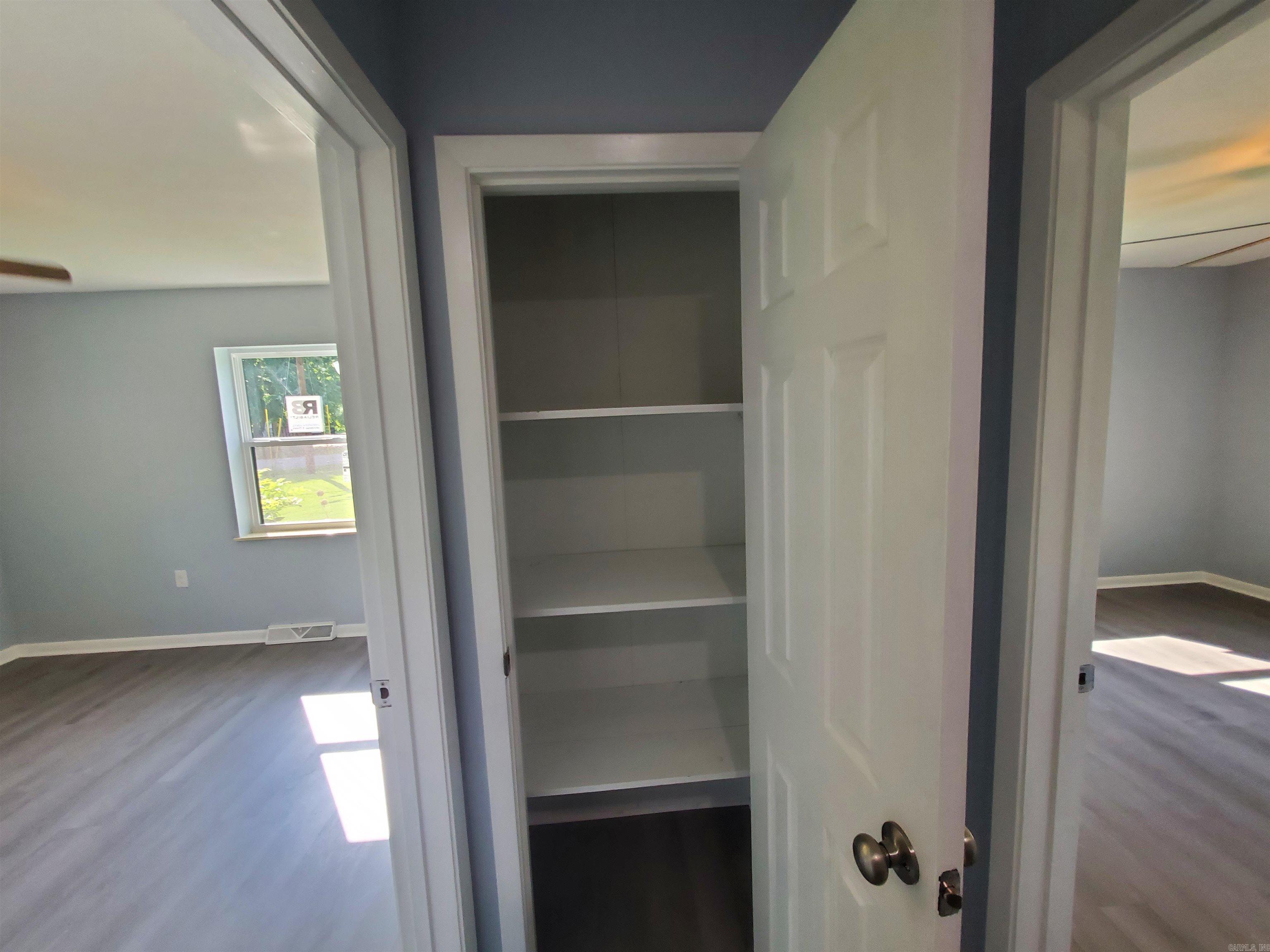1017 Homecrest Drive Piggott, AR 72454