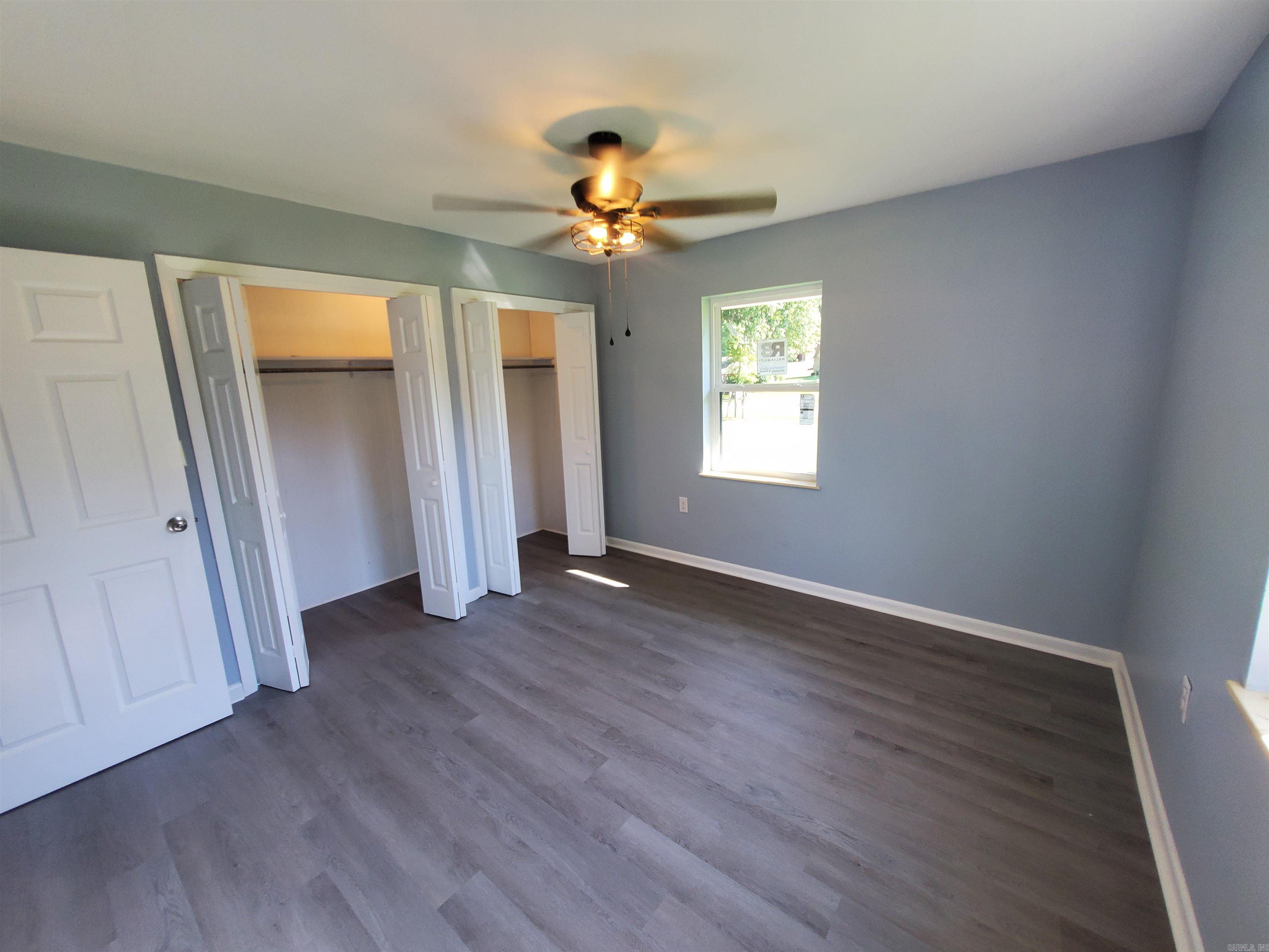 1017 Homecrest Drive Piggott, AR 72454