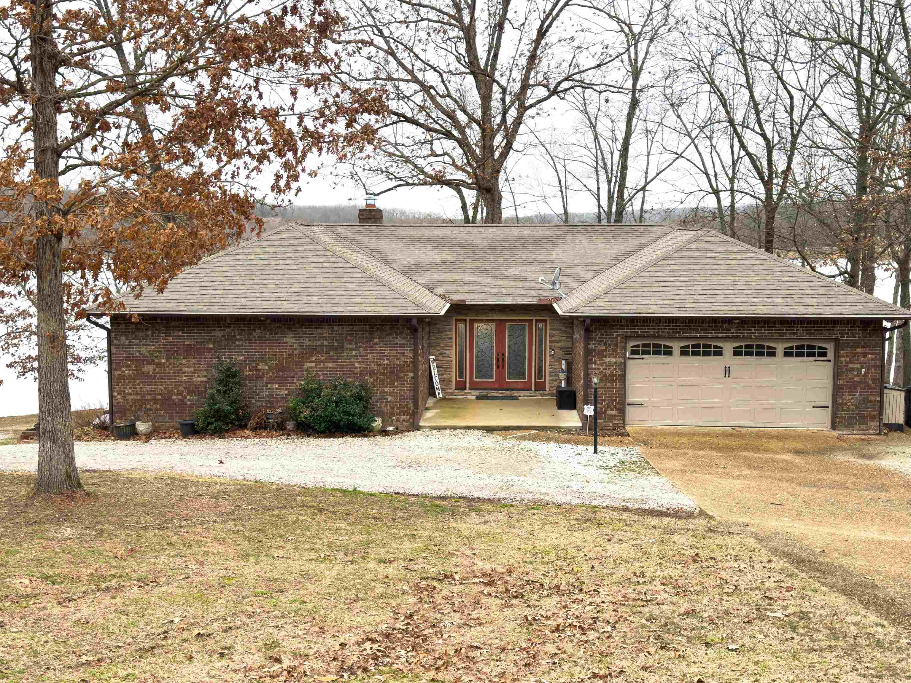 706  South Shore  Horseshoe Bend, AR
