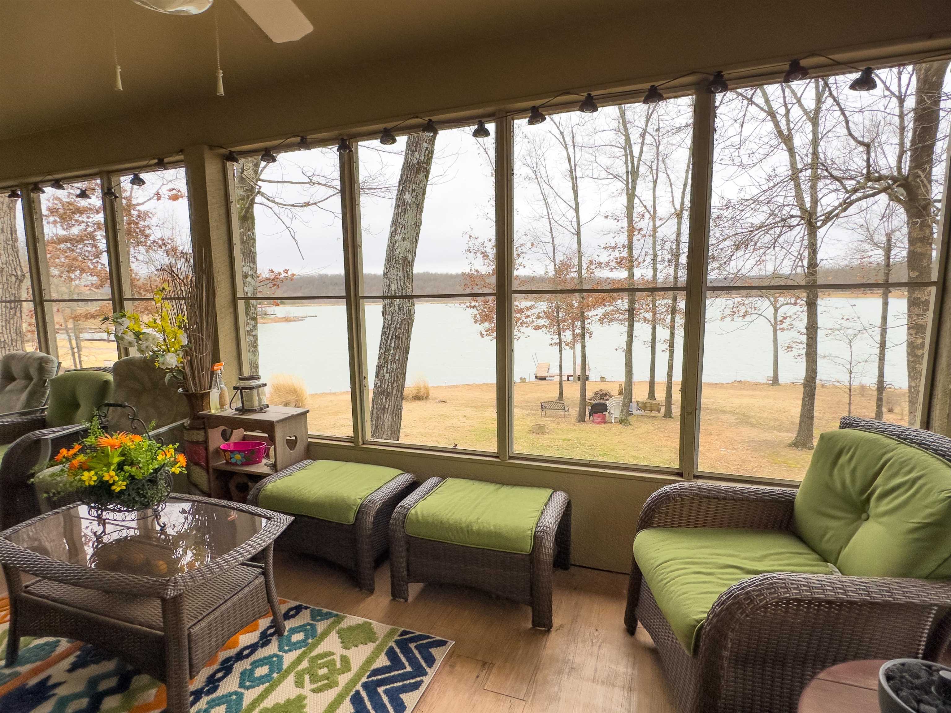 706  South Shore  Horseshoe Bend, AR