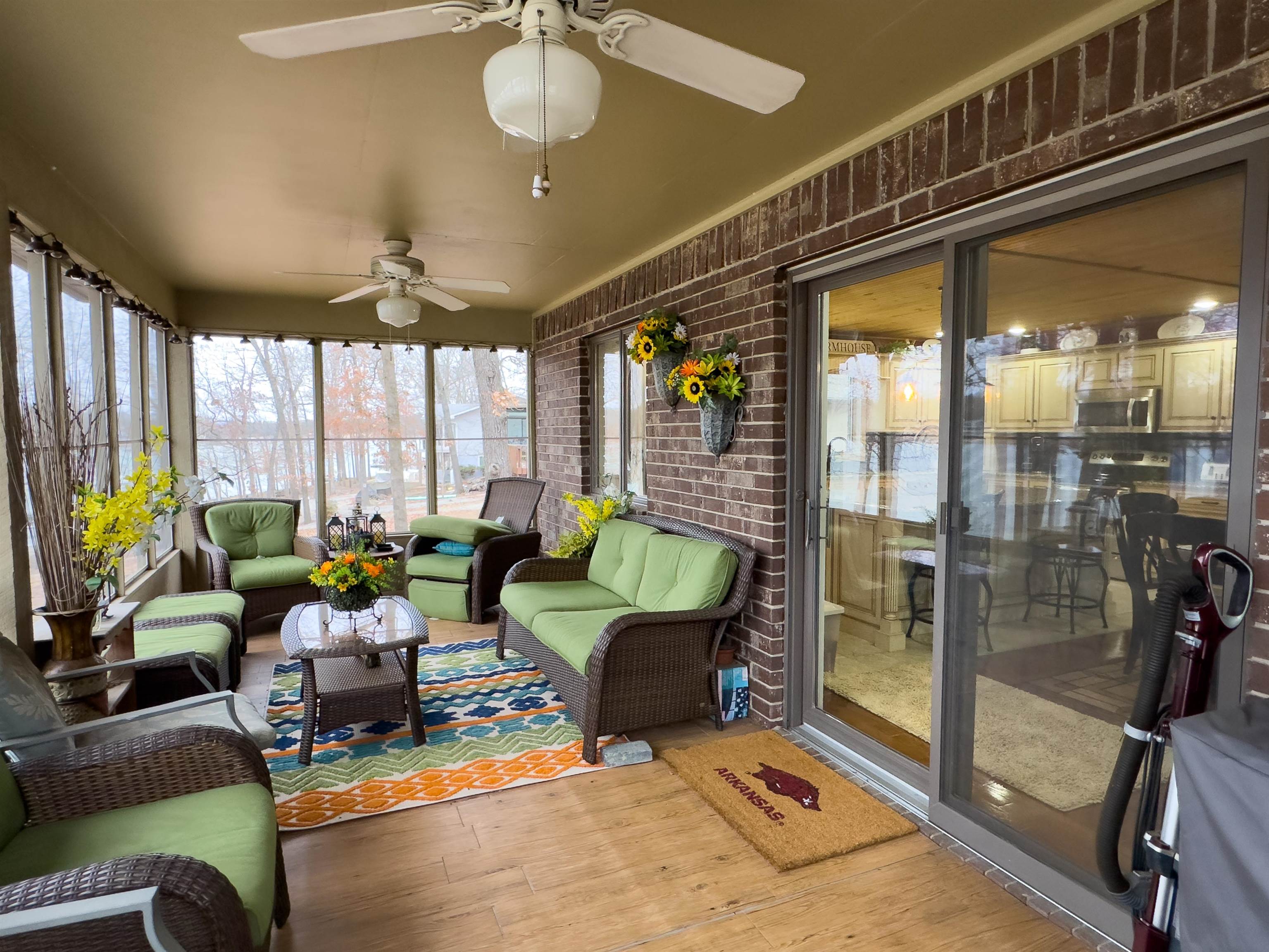 706  South Shore  Horseshoe Bend, AR