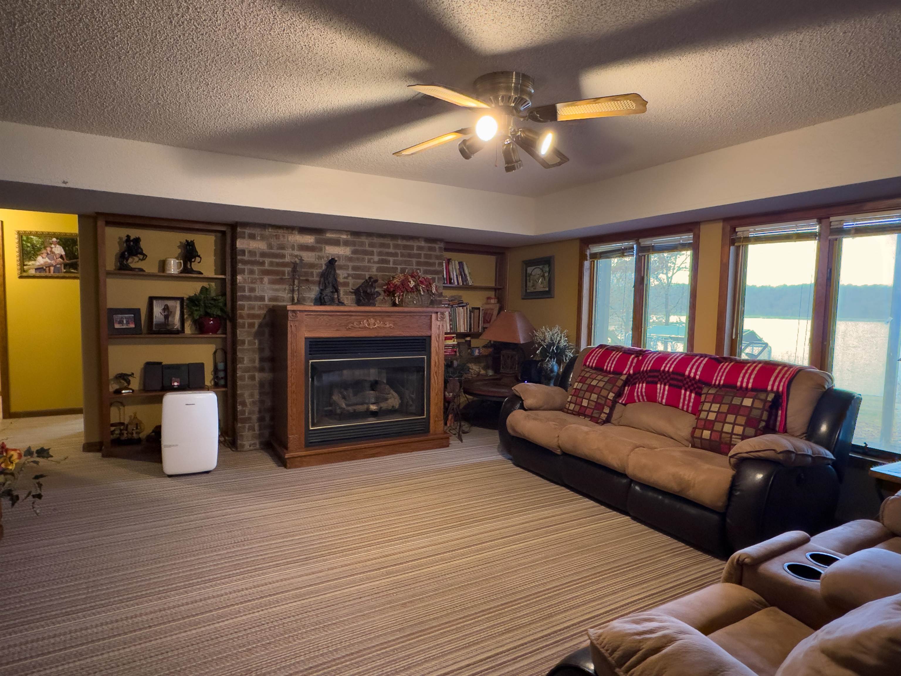 706  South Shore  Horseshoe Bend, AR