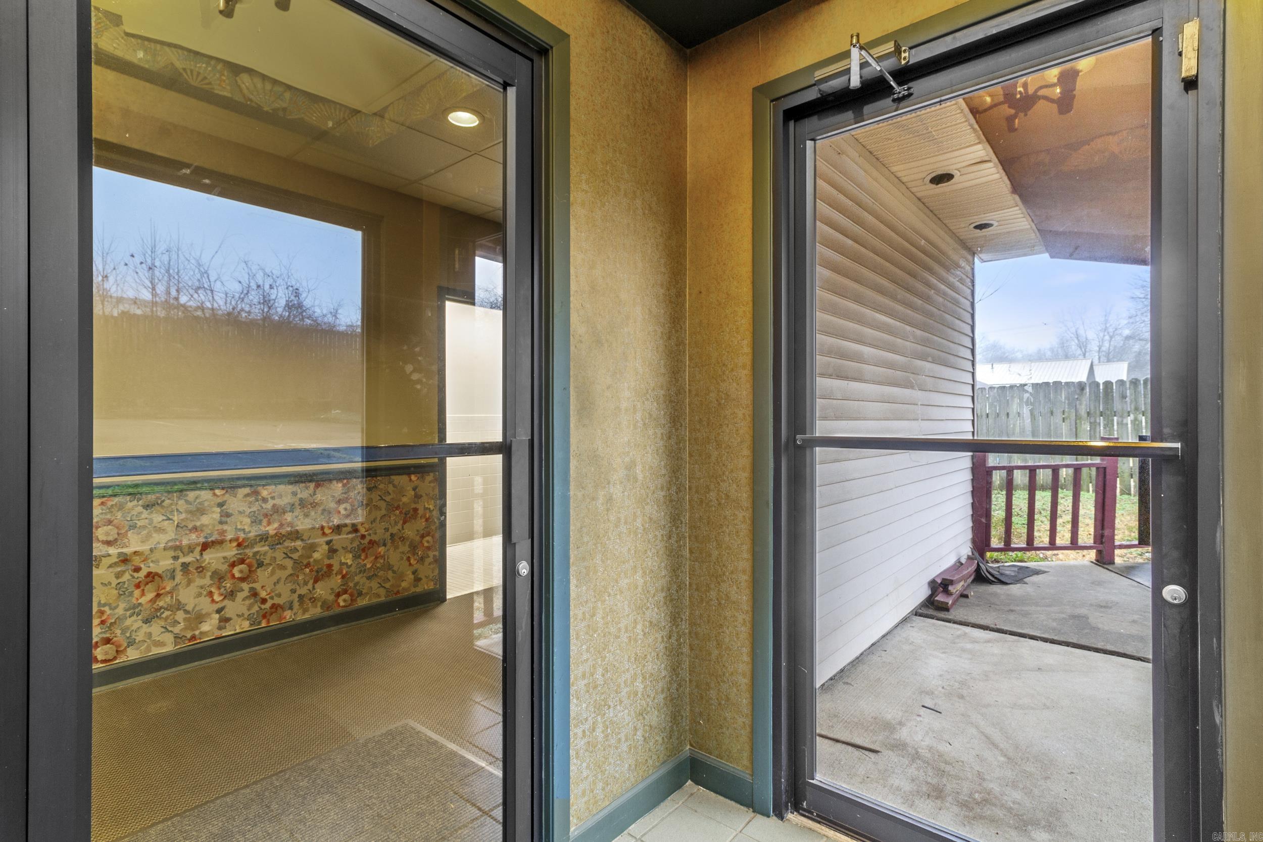 622  Gertrude  Benton, AR