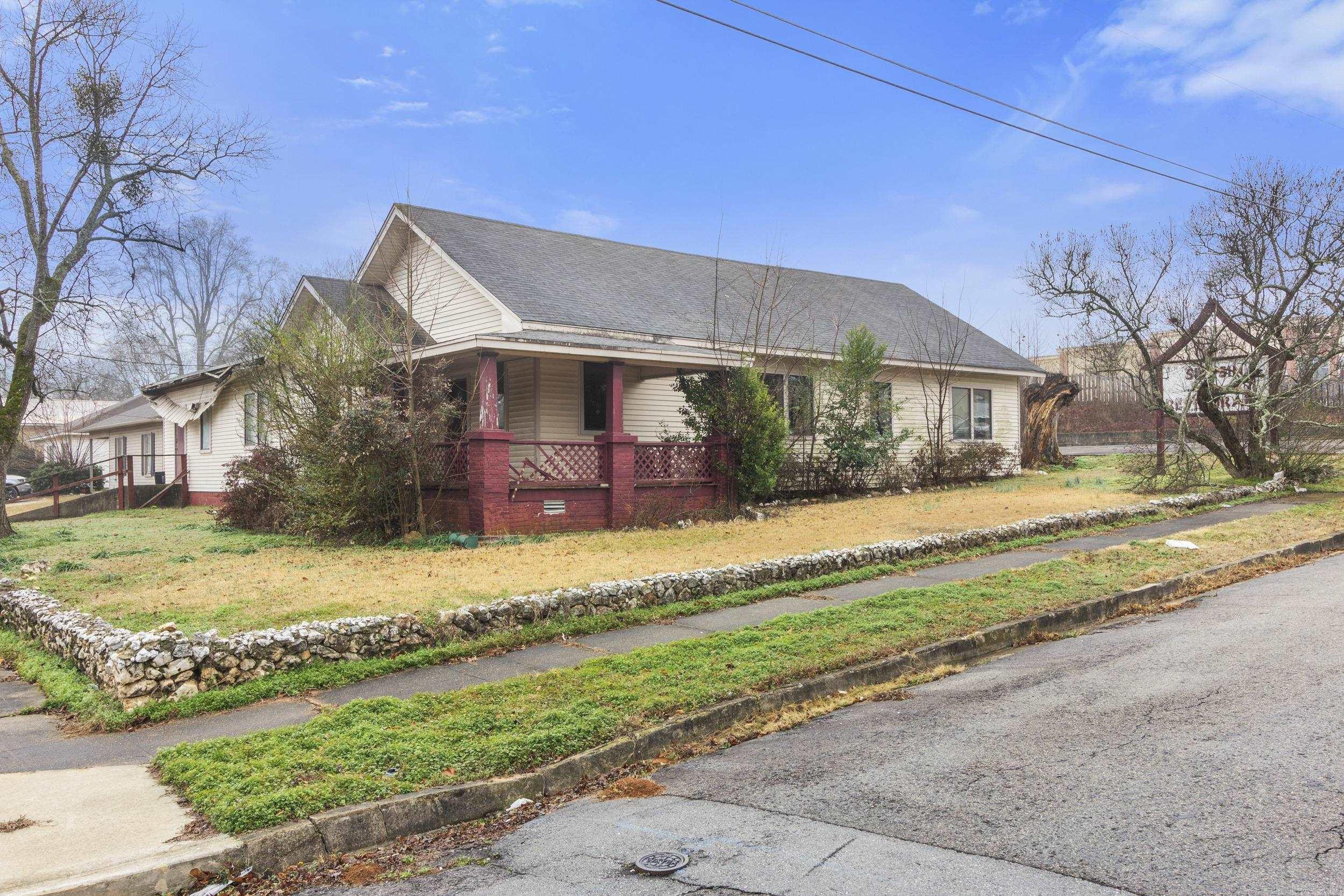 622  Gertrude  Benton, AR