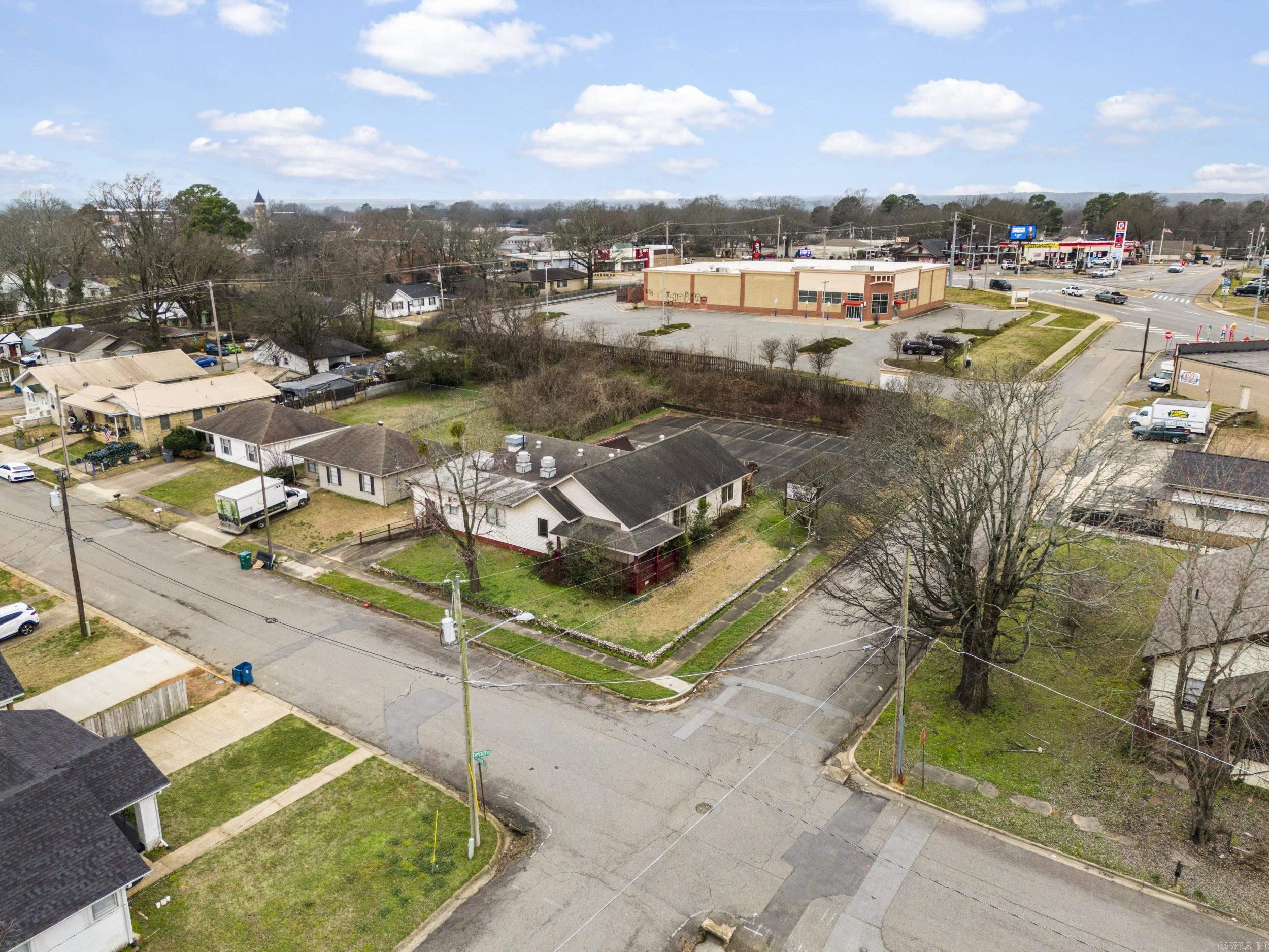 622  Gertrude  Benton, AR